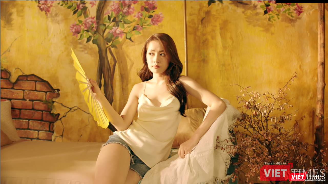 Nữ ca sĩ luôn dành tâm huyết để đầu tư chỉn chu về cả phần nghe và phần nhìn