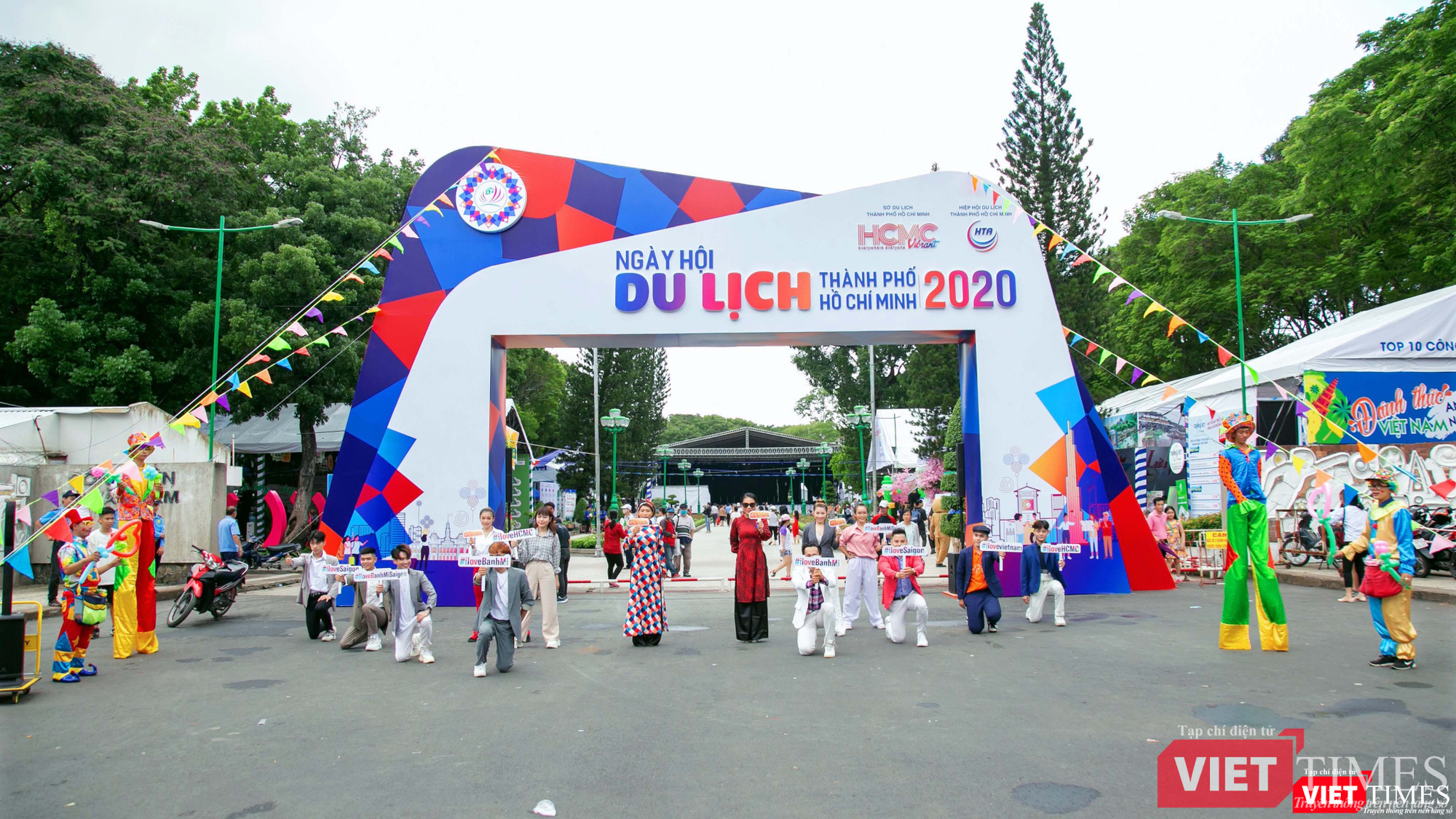 Ngành du lịch tổ chức các hoạt động nhằm kích cầu du lịch nhưng hết sức thận trọng với mọi nguy cơ lây lan dịch bệnh trong cộng đồng (Ảnh: Phương Thảo)