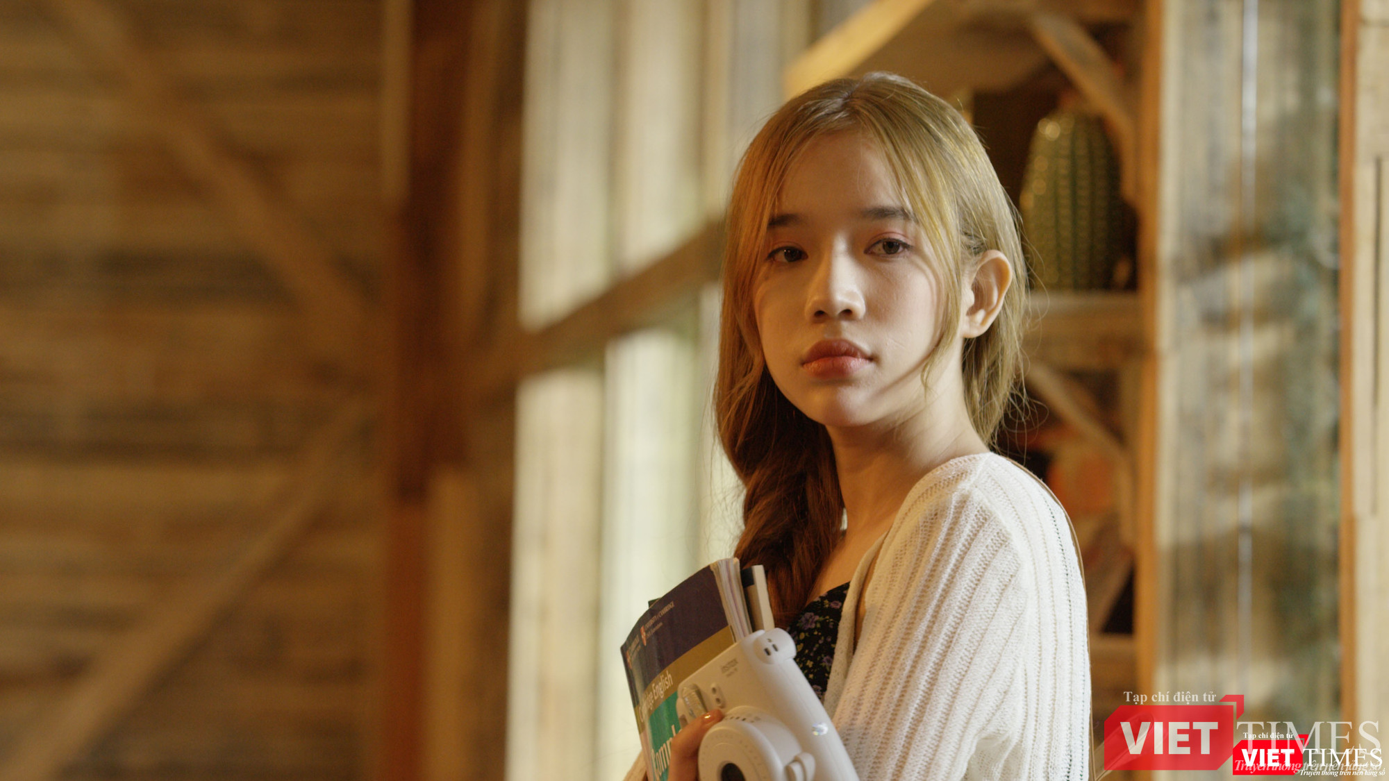 Ca sĩ - nhạc sĩ Lyly sở hữu nhiều bản hit được giới trẻ yêu thích (Ảnh: NVCC)