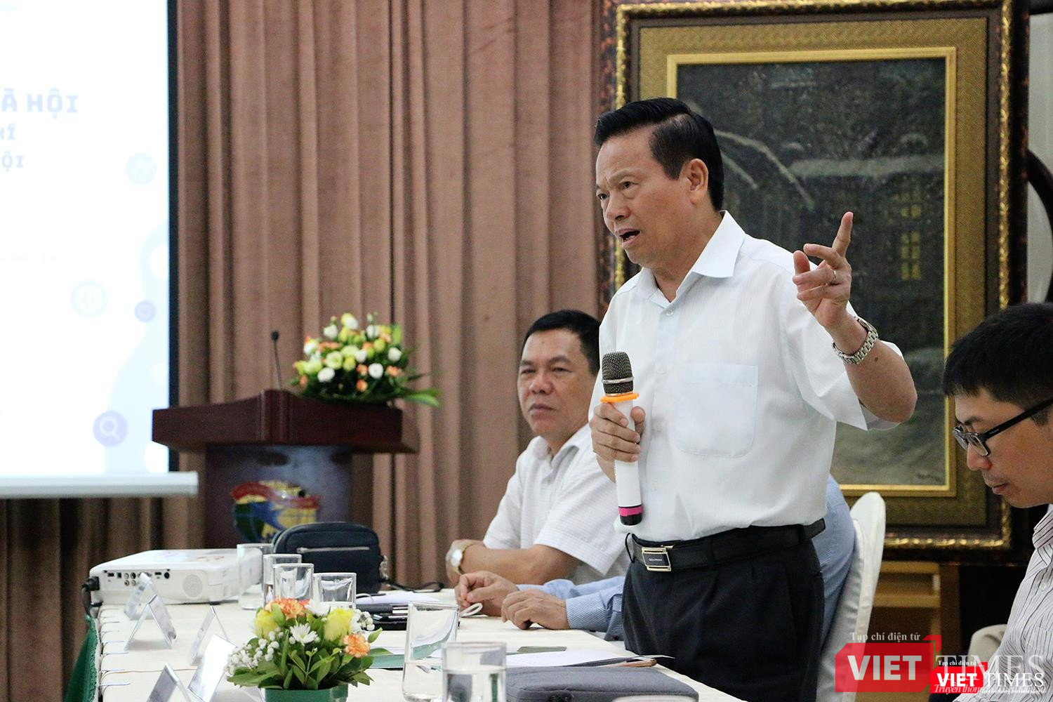 Nguyên Bộ trưởng Bộ TT&TT Lê Doãn Hợp, Chủ tịch Danh dự Hội Truyền thông Số Việt Nam (ảnh: Đ.K) Nguyên Bộ trưởng Bộ TT&TT Lê Doãn Hợp, Chủ tịch Danh dự Hội Truyền thông Số Việt Nam (ảnh: Đ.K)