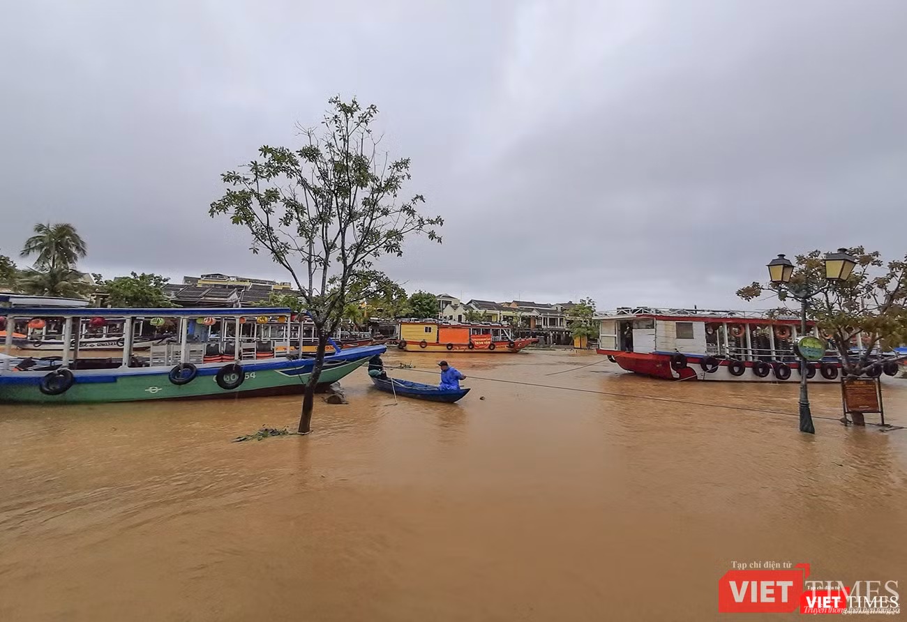 Sông Hoài mùa lũ Sông Hoài mùa lũ