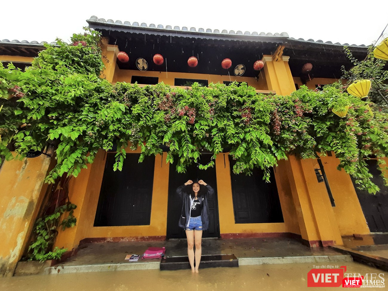 Khoảnh khắc với lũ ở Hội An