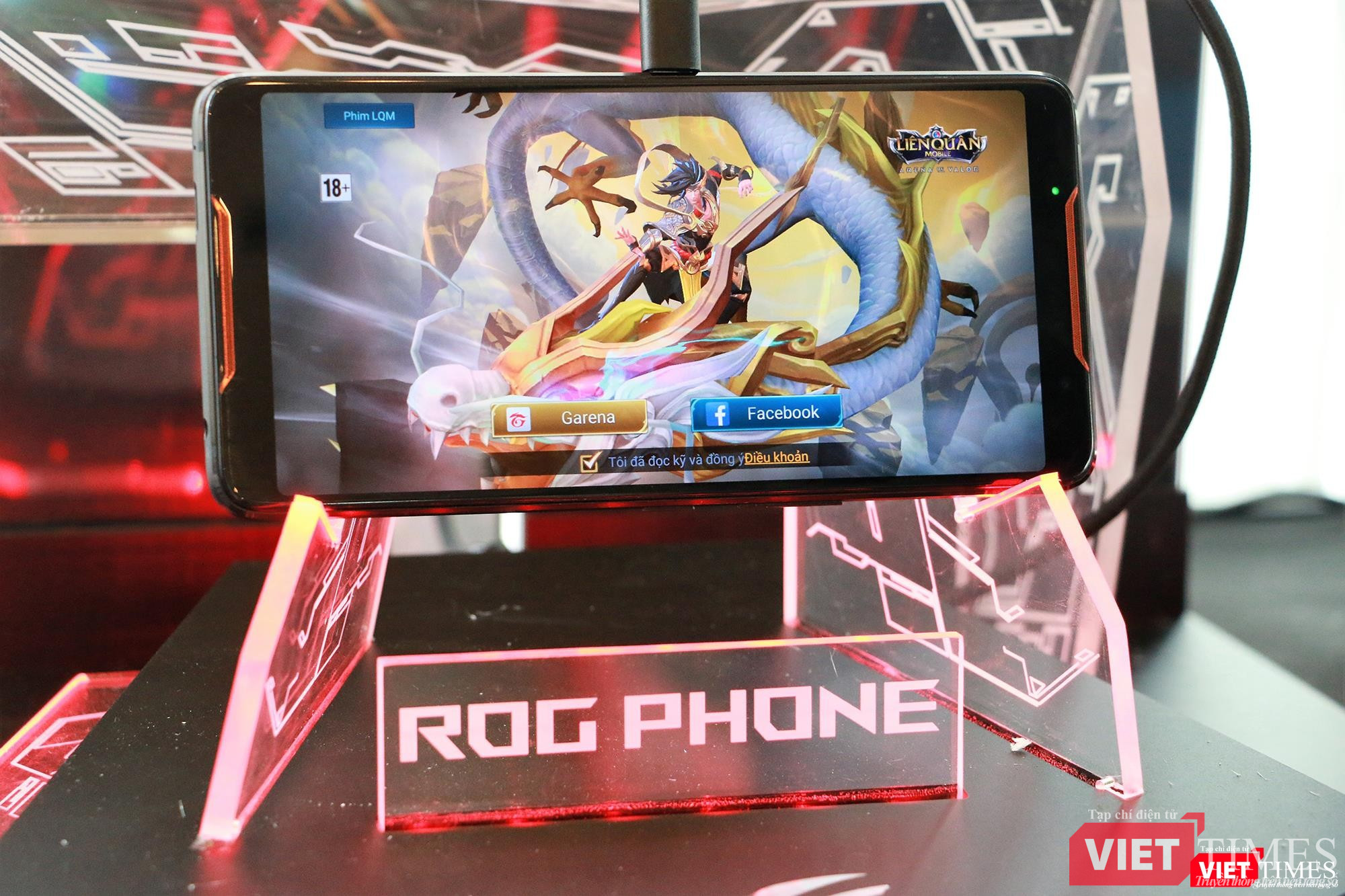 Dòng điện thoại chuyên dành để chơi game ROG Phone Dòng điện thoại chuyên dành để chơi game ROG Phone