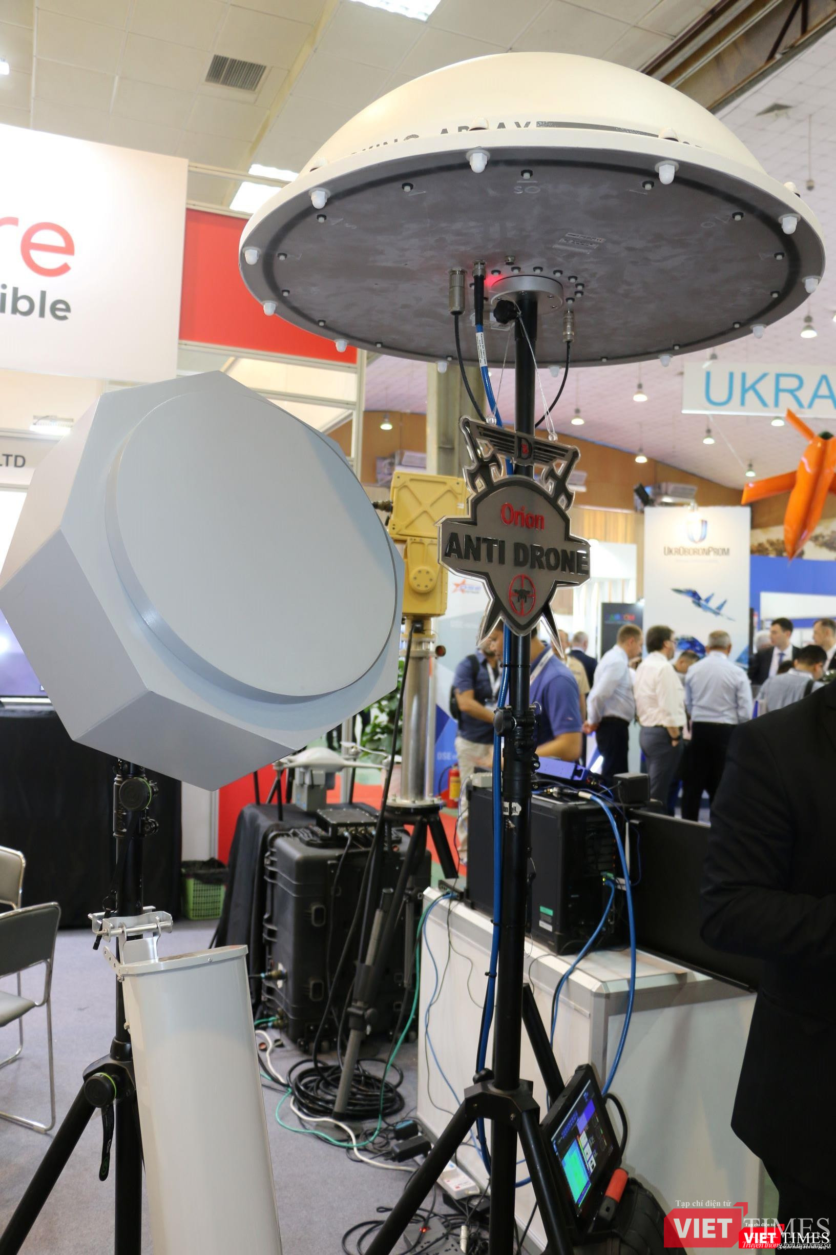 Hệ thống chống máy bay không người lái (drone) của hãng TRD Consultancy (Singapore)