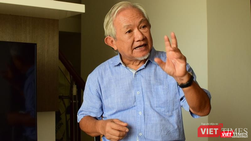 GS Phan Văn Trường khẳng định: "Các “ông bà chủ” này không đủ tình yêu nước. Họ không xứng đáng đóng vai trò đất nước. Họ chỉ “vừa” với vai trò cá nhân thôi"