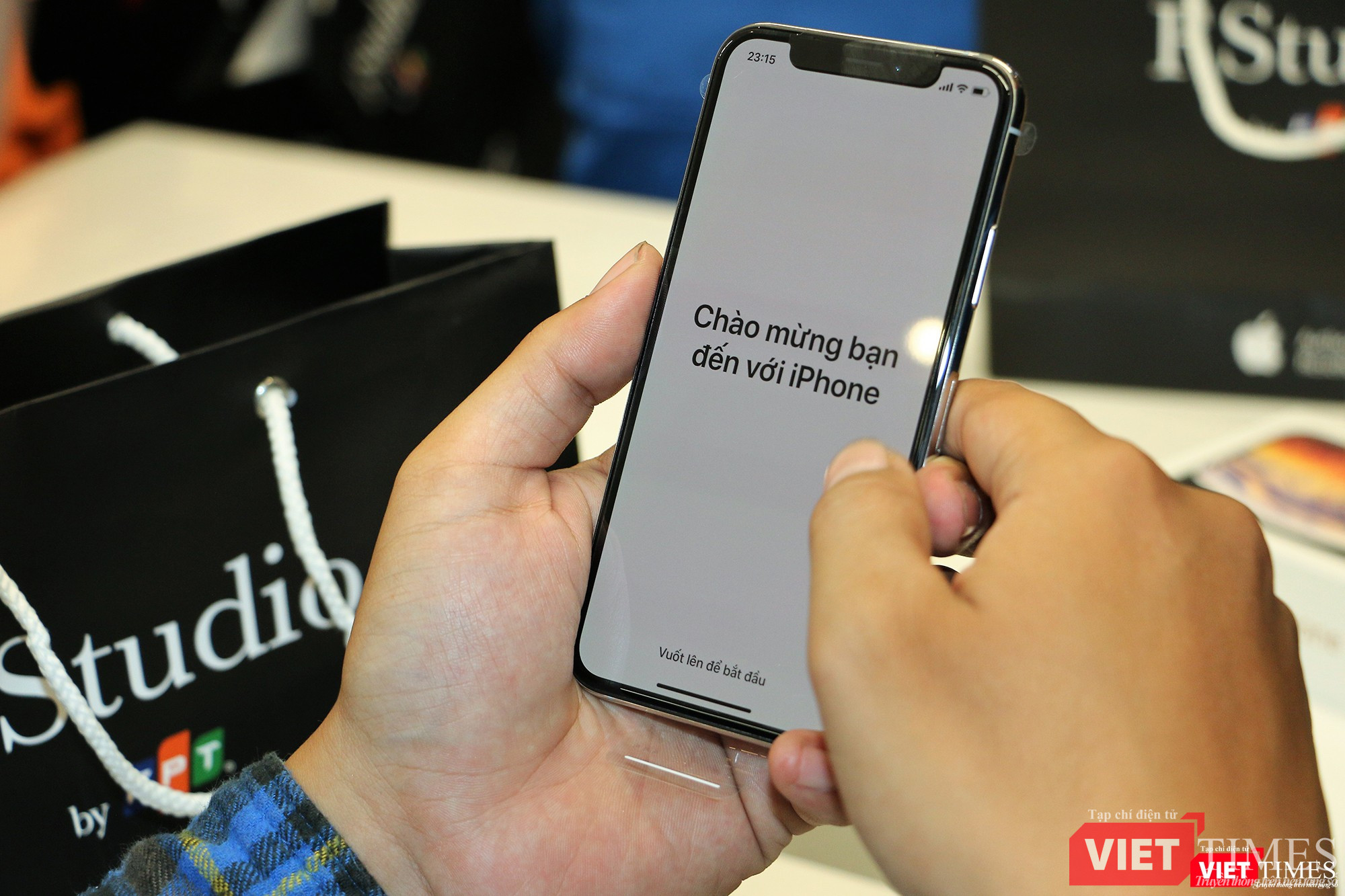 Kích hoạt sản phẩm ngay tại cửa hàng