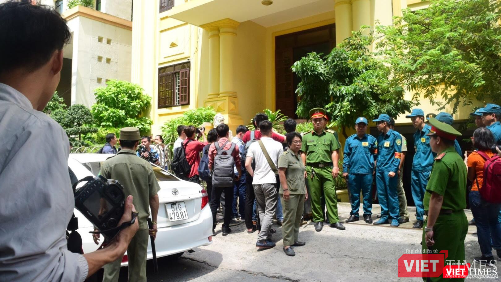 Phiên tòa đã huy động một lực lượng lớn công an và dân phòng quận 4