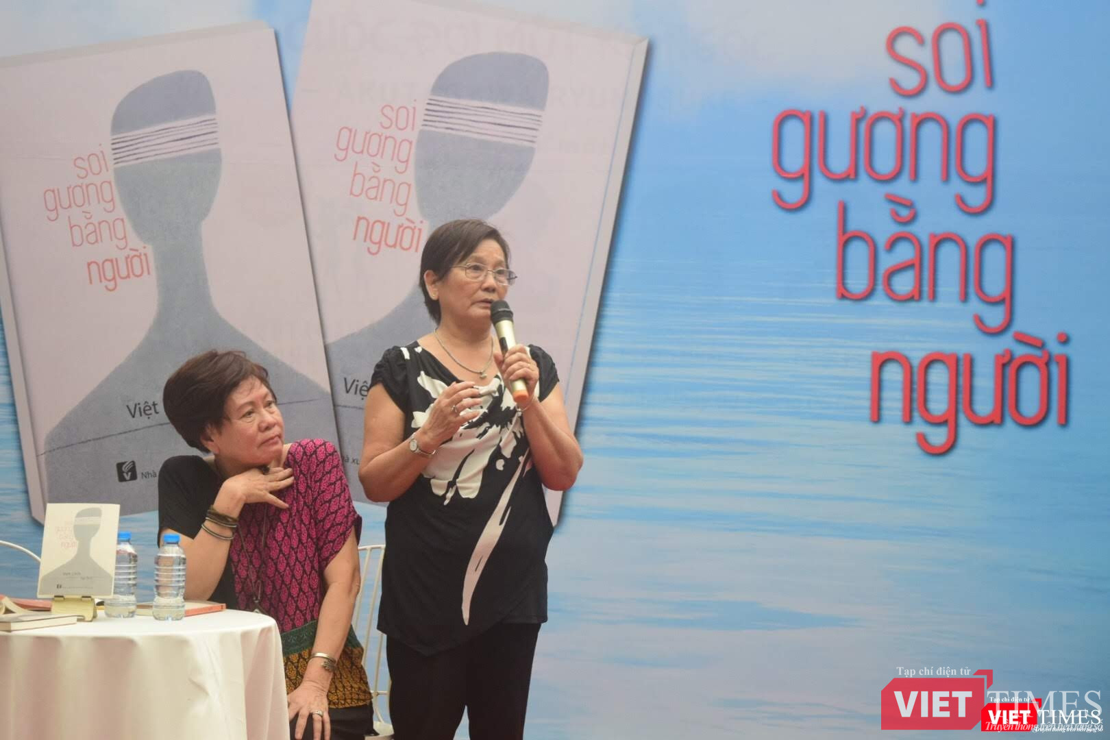 Hai người bạn cùng tuổi hồi ức về quãng thời gian phải chiến đấu với cơn đột quỵ Hai người bạn cùng tuổi hồi ức về quãng thời gian phải chiến đấu với cơn đột quỵ