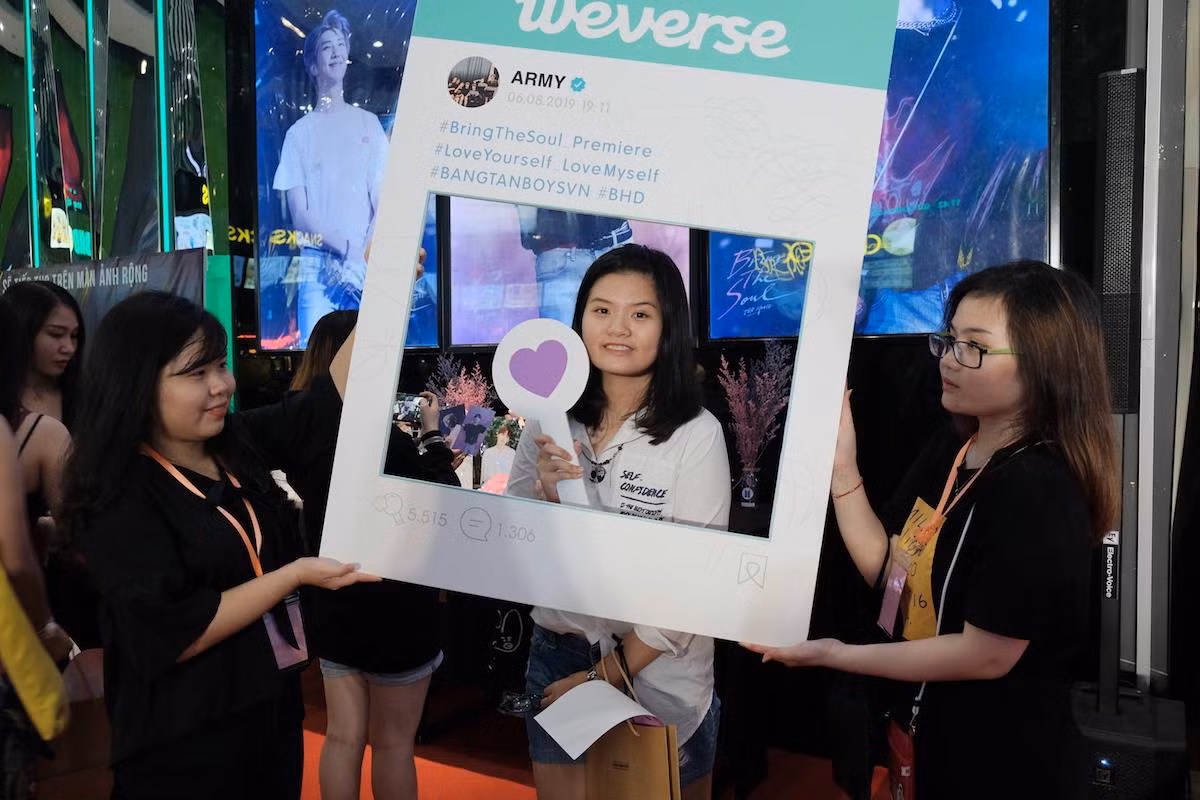 Fan Việt háo hức đón chờ phim mới của BTS Fan Việt háo hức đón chờ phim mới của BTS