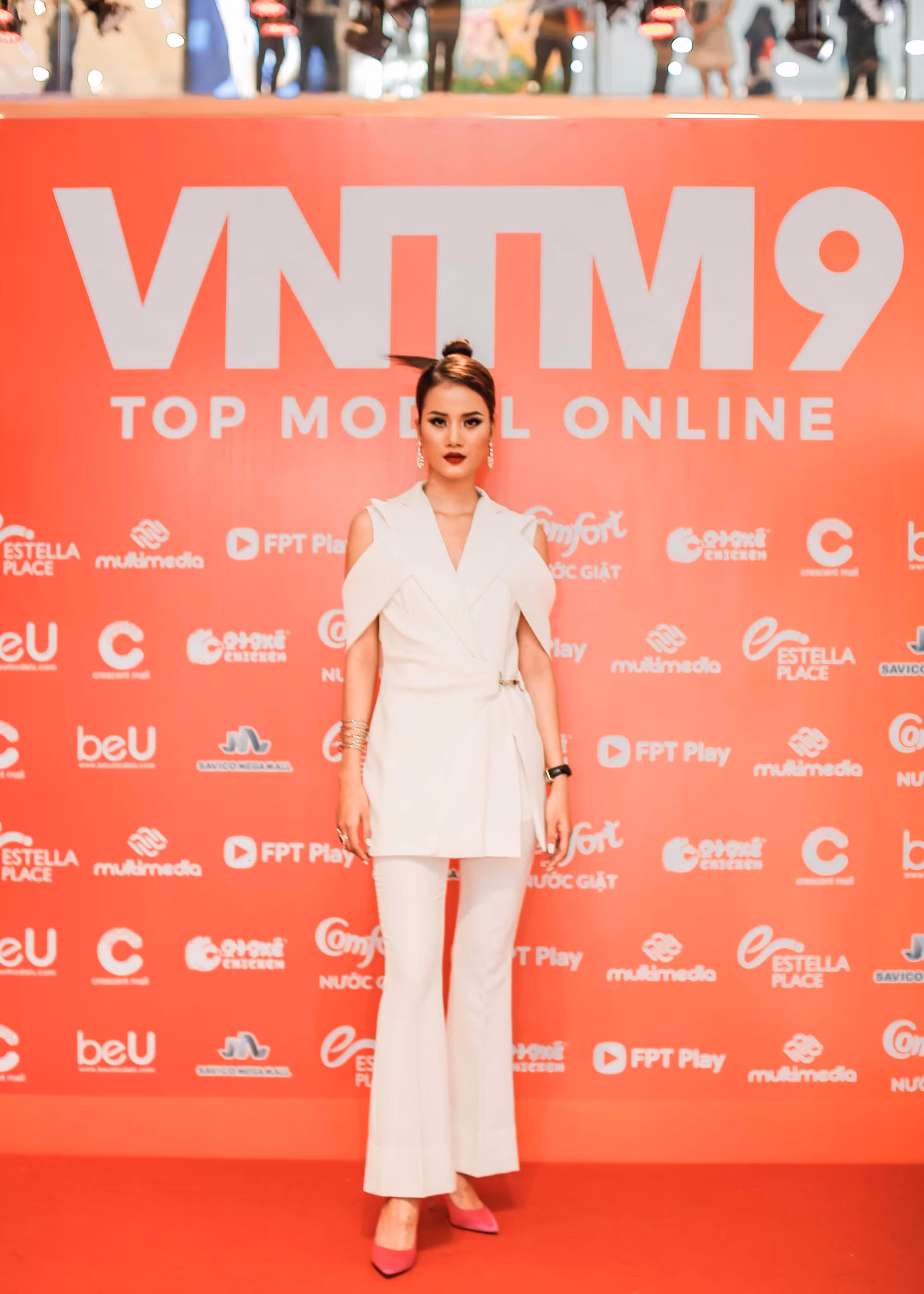 Người mẫu Hương Ly Người mẫu Hương Ly