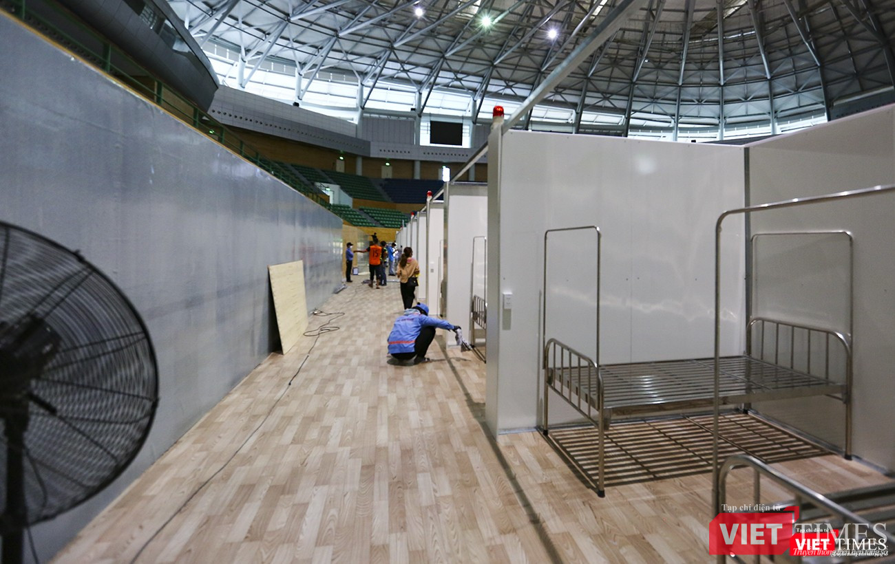 Một dãy buồng bệnh sắp hoàn thiện