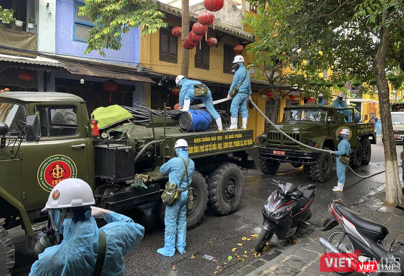 Kiểm tra máy móc trước khi phu thuốc khử trùng