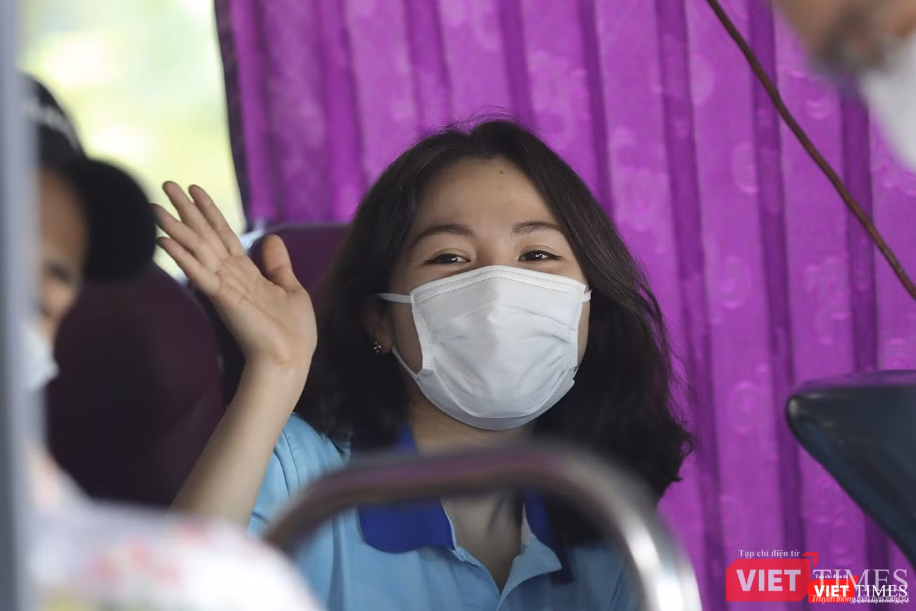 Niềm vui trở về của cô bác sỹ