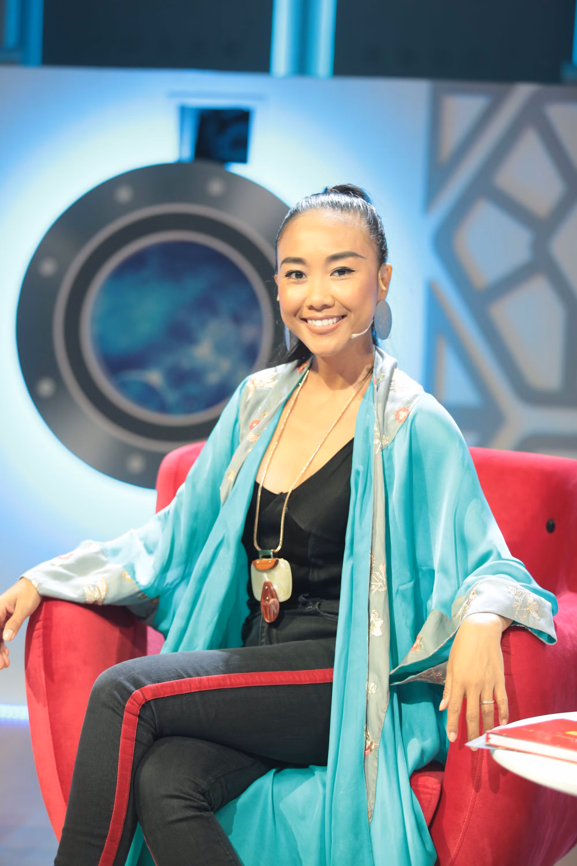 Ca sĩ Đoan Trang trong vai trò mentor chương trình Ca sĩ Đoan Trang trong vai trò mentor chương trình