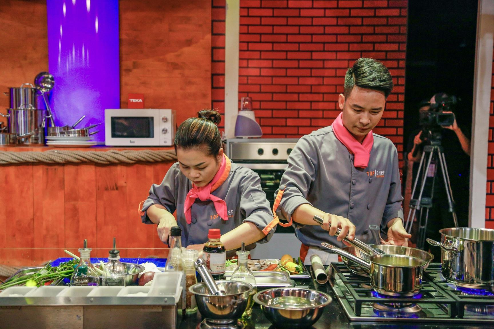 Hải Anh - Văn Quyết 