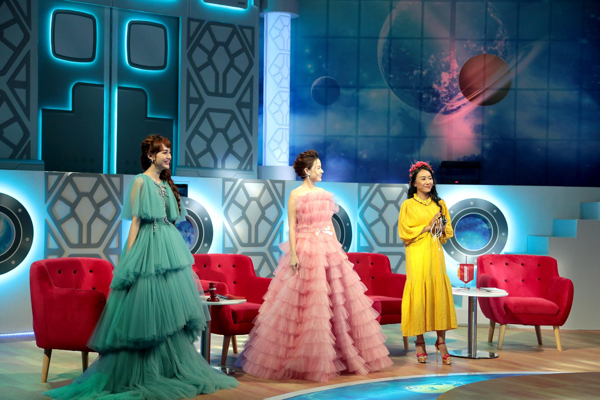 Dàn mentor Kiddie Shark: Minh Hằng, Midi, ca sĩ Đoan Trang Dàn mentor Kiddie Shark: Minh Hằng, Midi, ca sĩ Đoan Trang