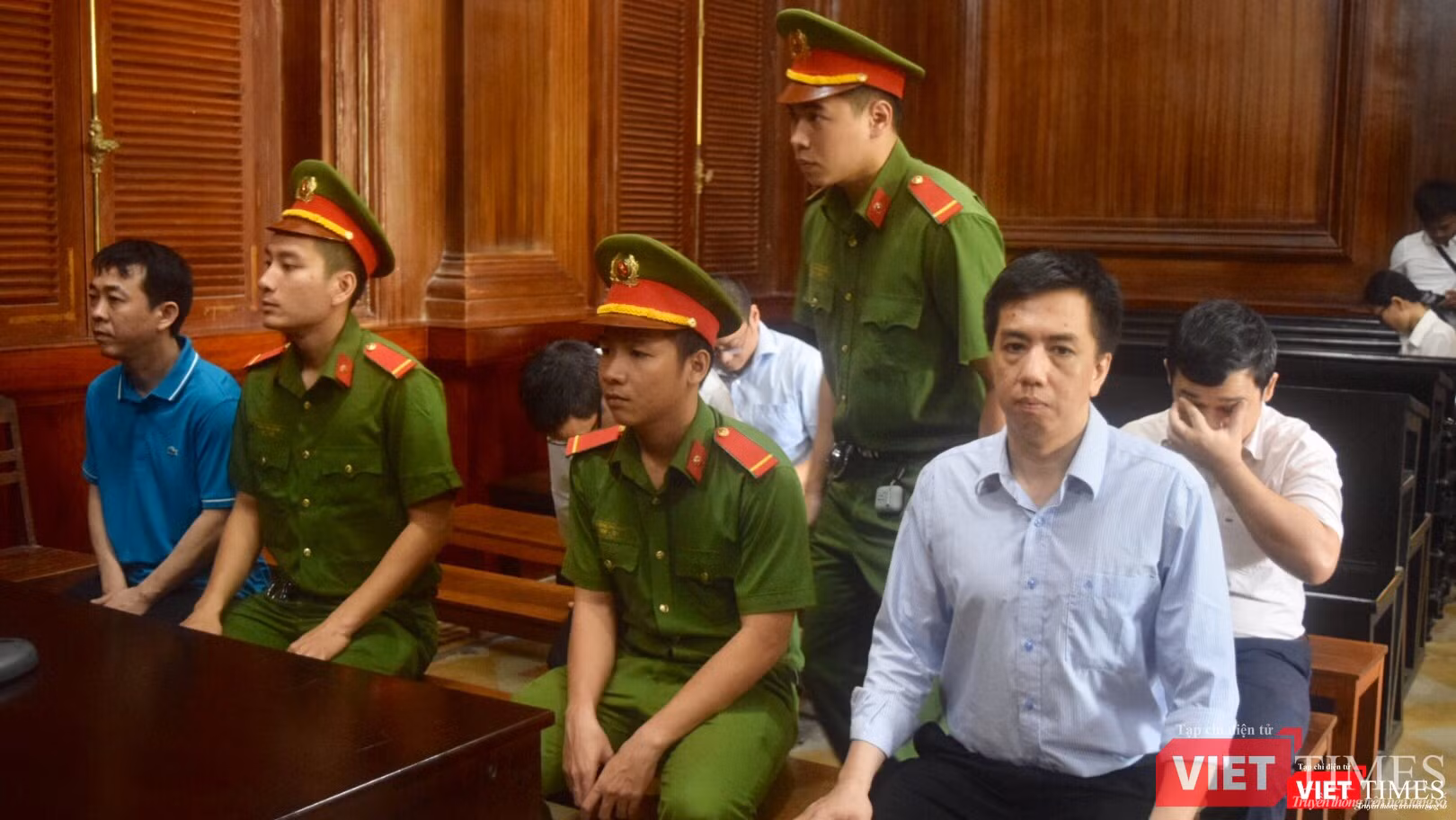 Bị cáo Võ Mạnh Cường liên tục tìm cách “quậy” trong các phiên tòa