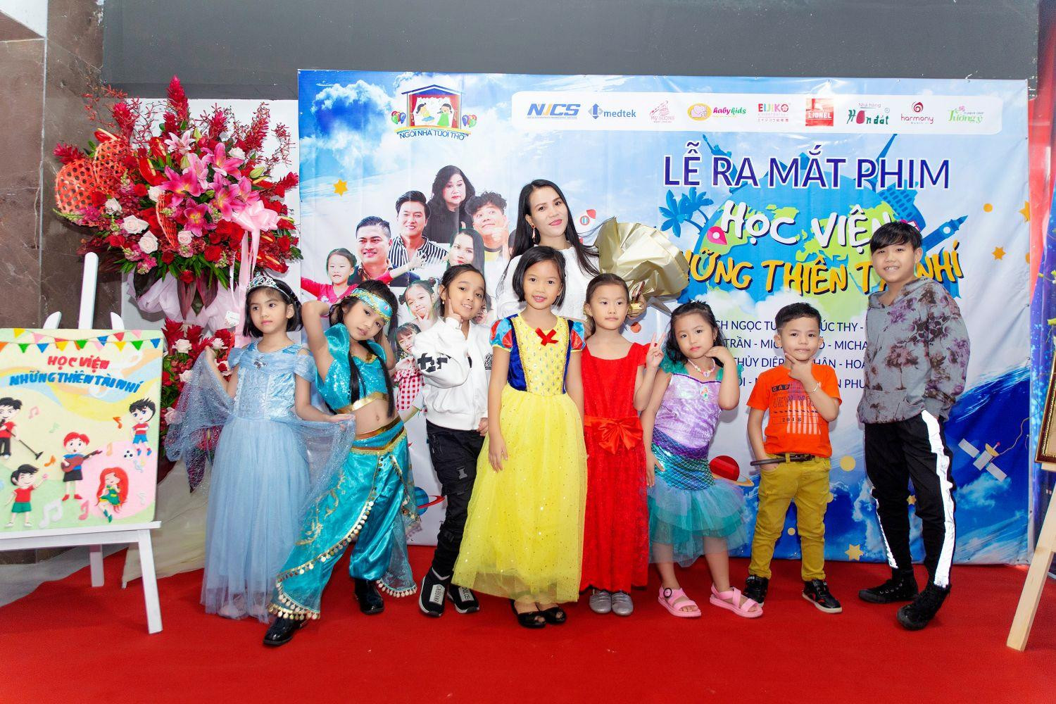 Các diễn viên nhí tham gia nhiệt tình Các diễn viên nhí tham gia nhiệt tình