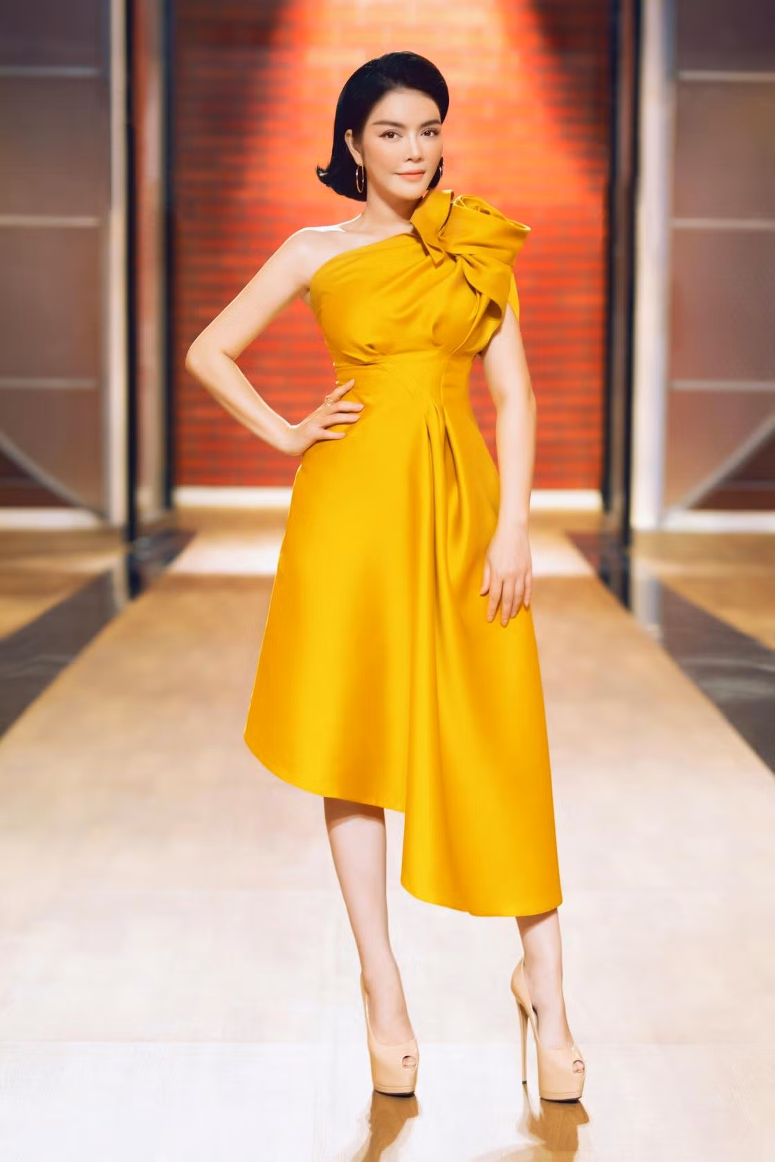 Lý Nhã Kỳ xuất hiện đẹp lộng lẫy 