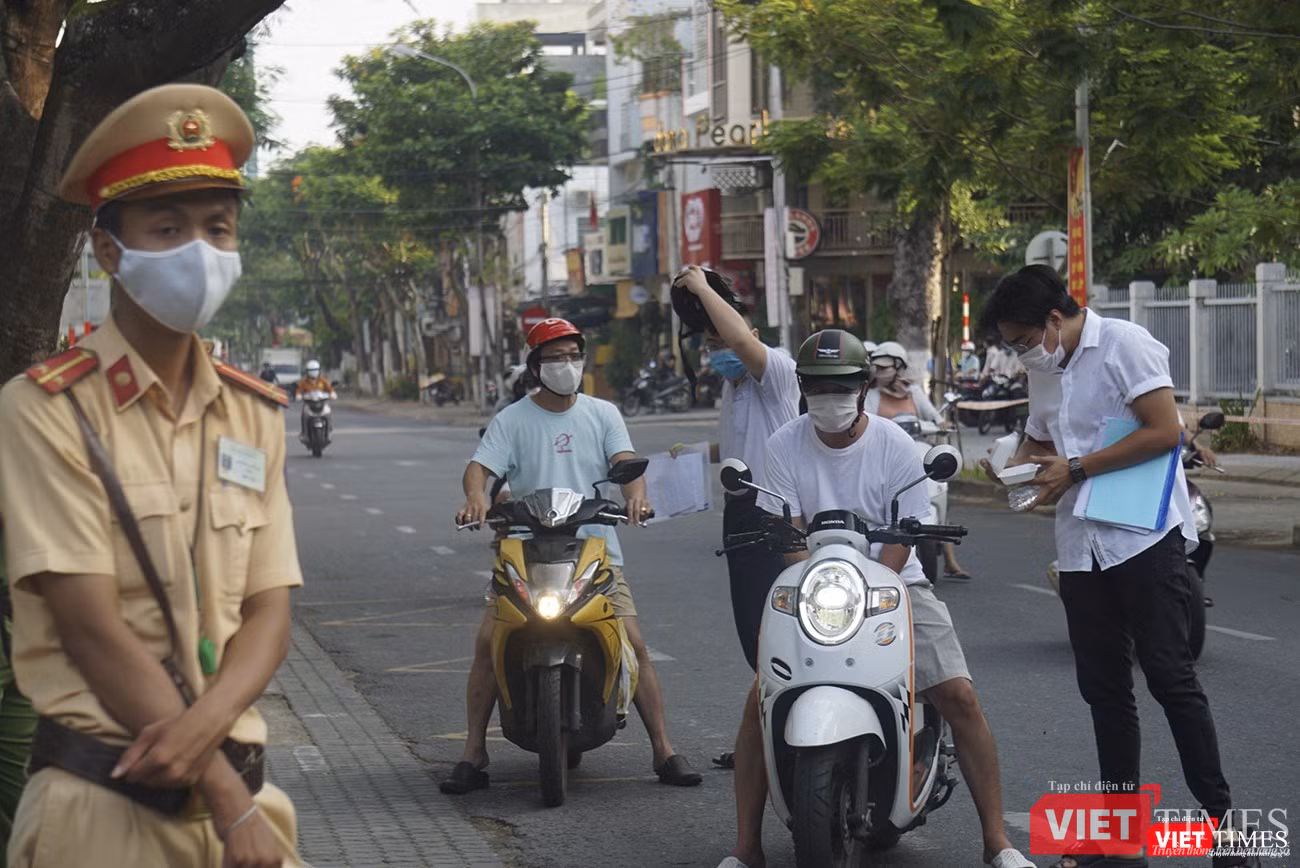 Thí sinh ở Đà Nẵng bước vào kỳ thi tốt nghiệp THPT đợt 2