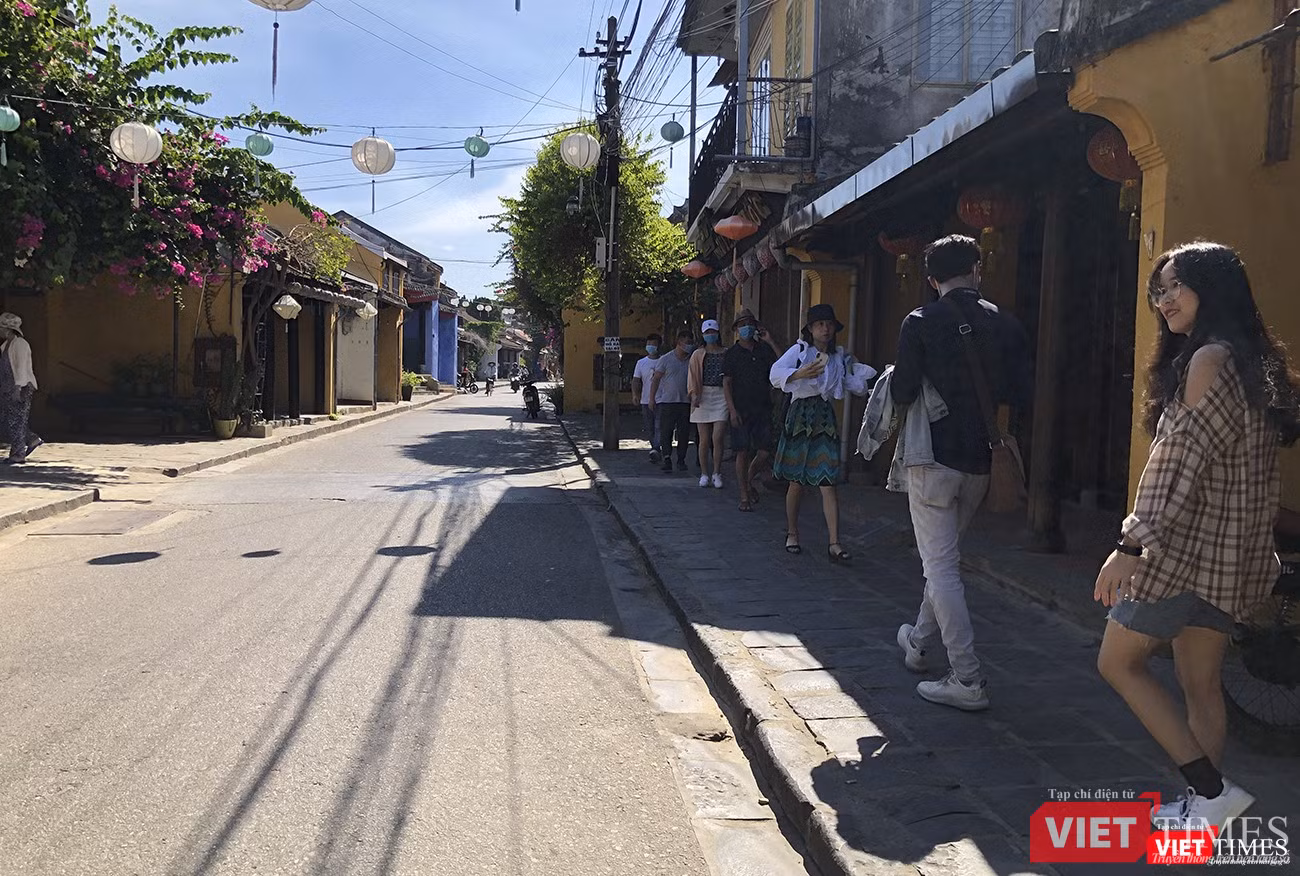 Các bạn trẻ từ Đà Nẵng, Tam Kỳ đã bắt đầu trở lại Hội An