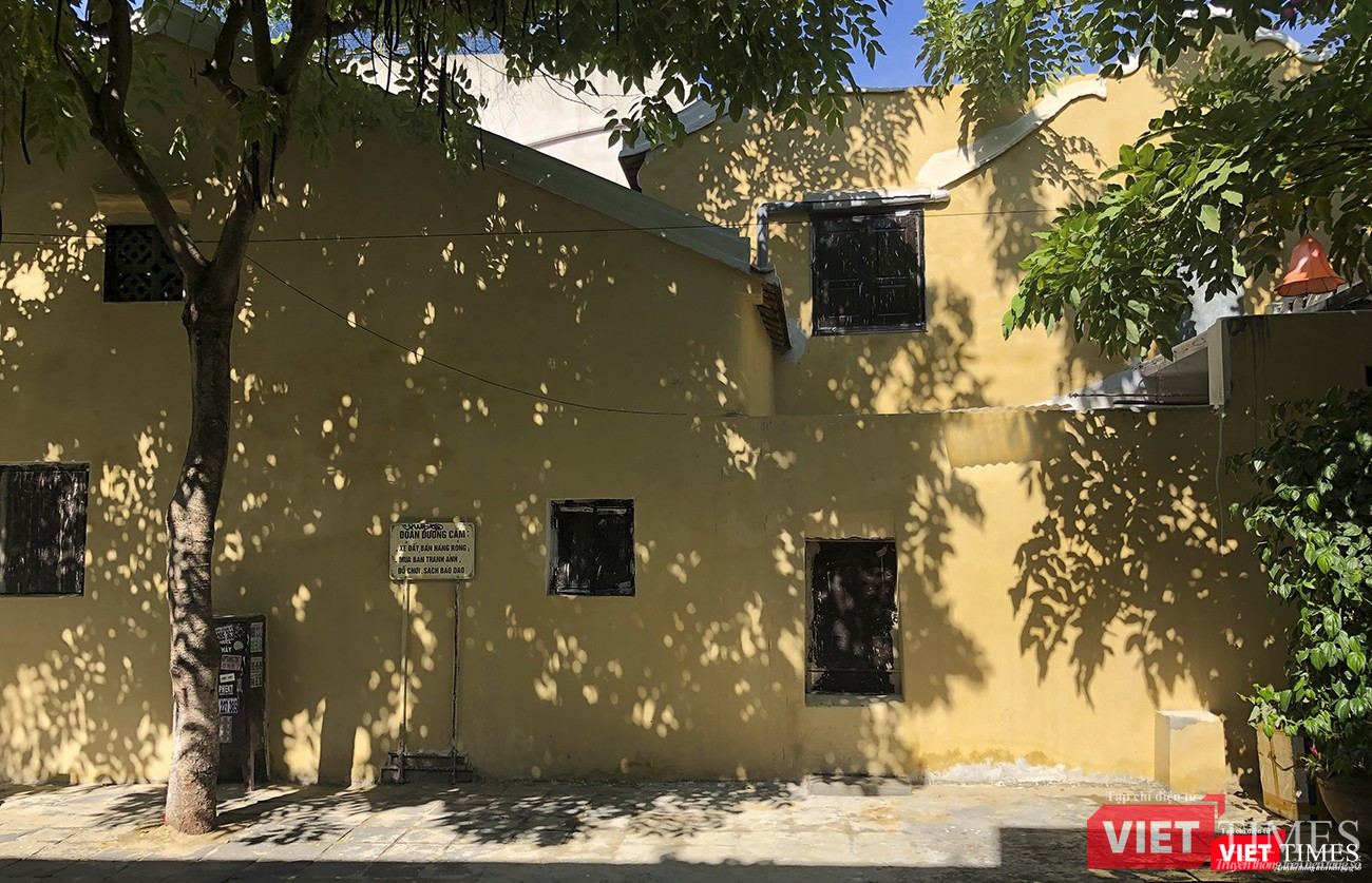 Bức tường "huyền thoại" , nơi được các bạn trẻ checkin khi đến Hội An đã được sơn mới trở lại