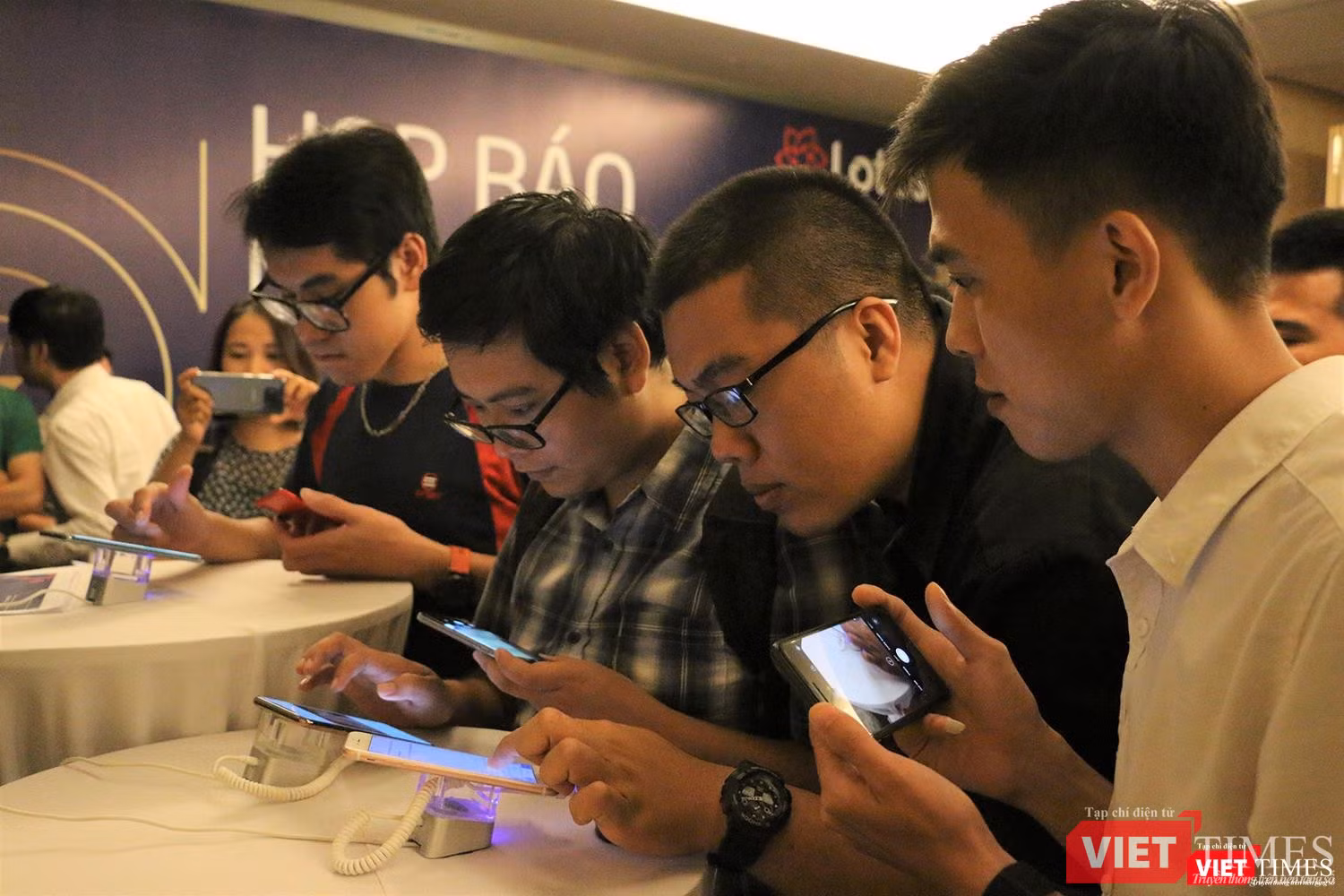 Người dùng trải nghiệm phiên bản beta Lotus Người dùng trải nghiệm phiên bản beta Lotus