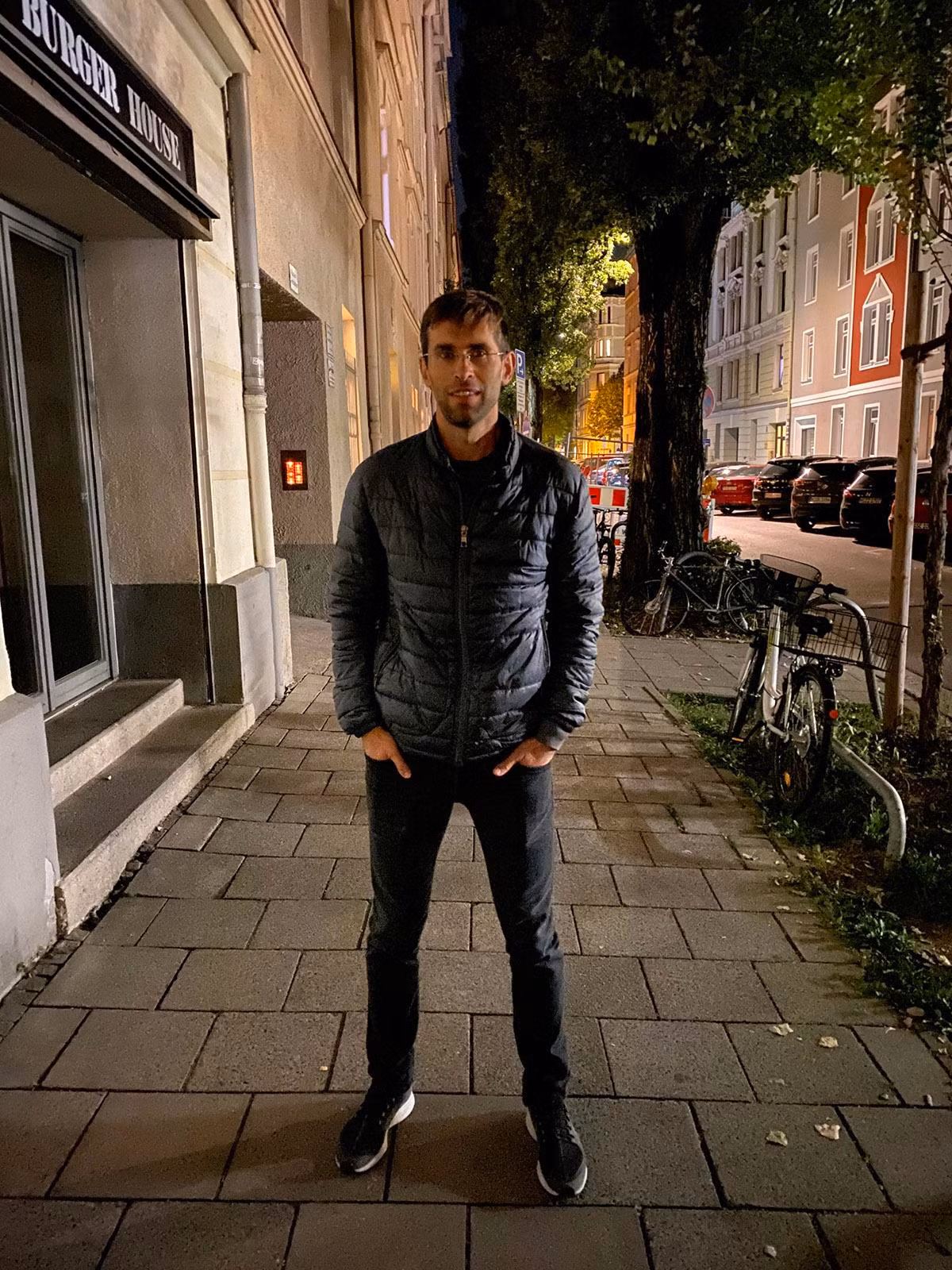 iPhone bật Night Mode