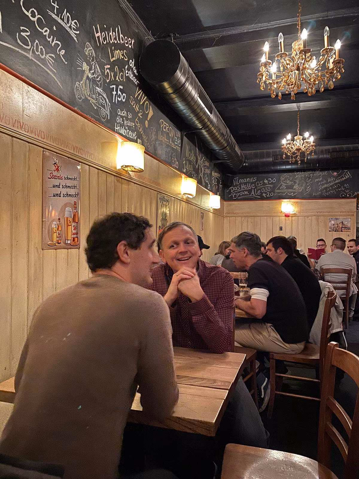 iPhone bật Night Mode