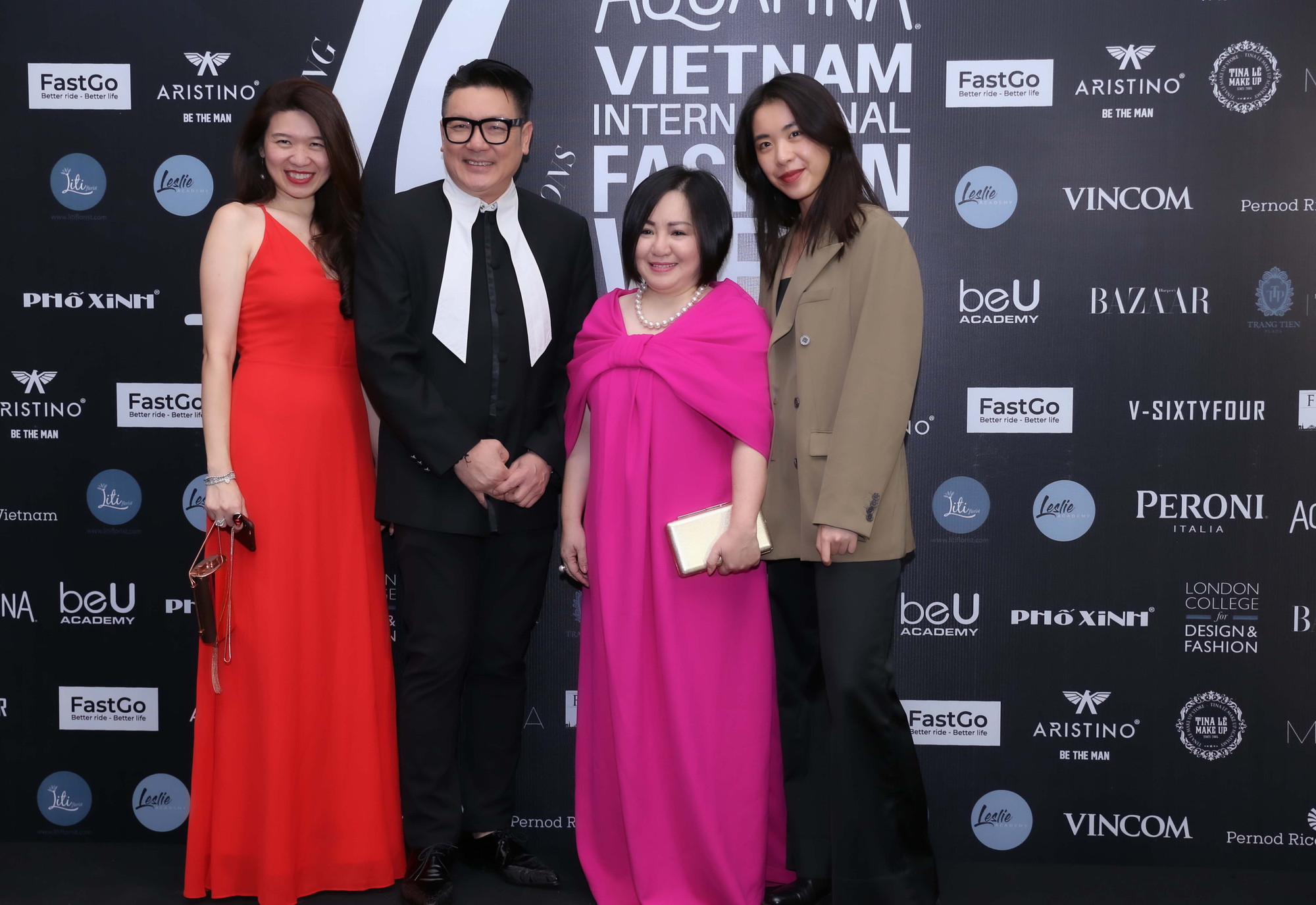 Ông Datuk Kenn - Chủ tịch Hiệp Hội Các Nhà Thiết Kế Thời Trang Đông Nam Á 