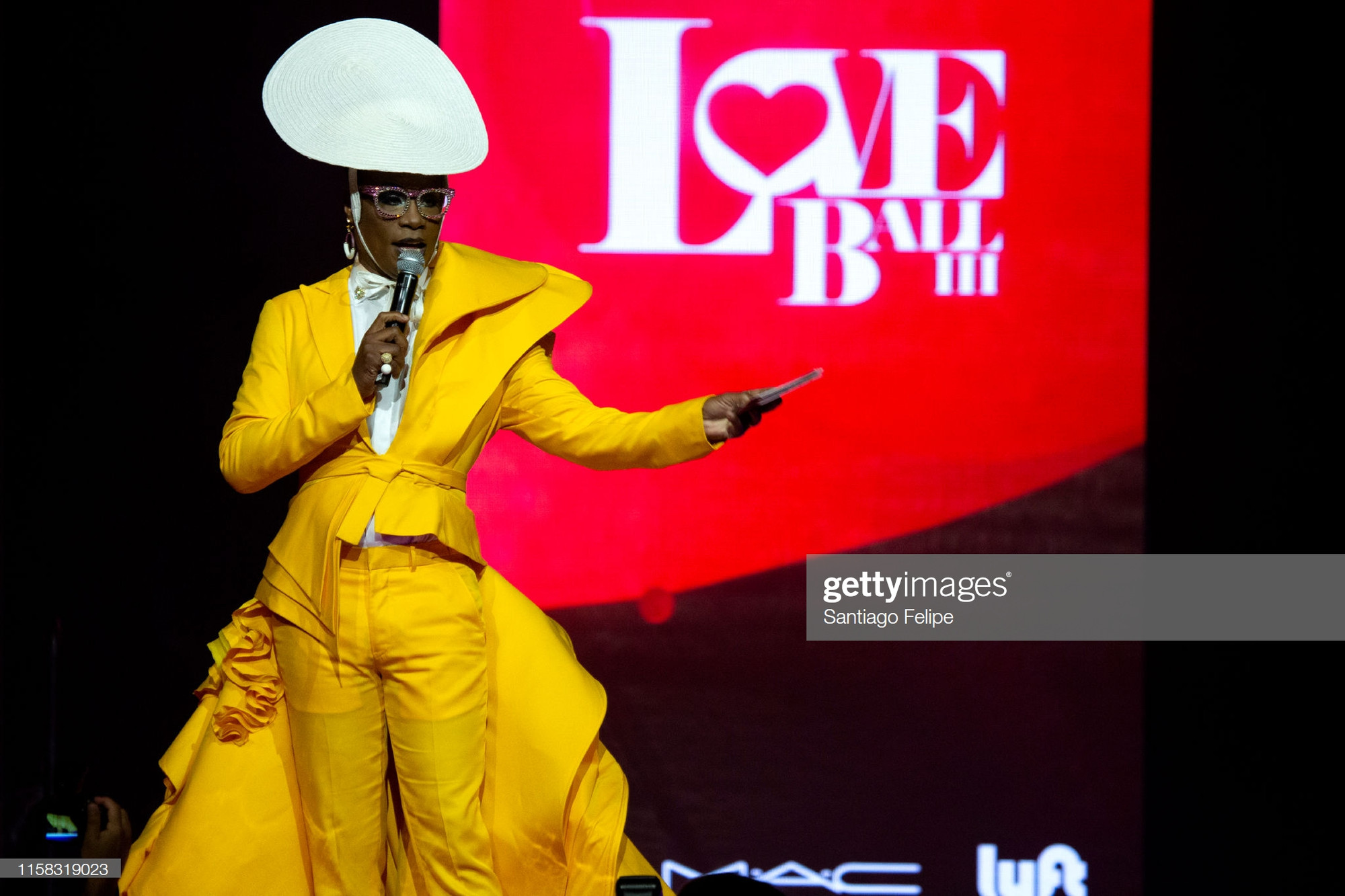 Love Ball III trình diễn tại New York Love Ball III trình diễn tại New York