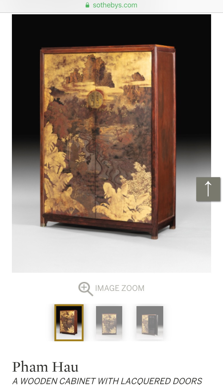 Bức “A wooden Cabinet with Lacquered doors” của Phạm Hậu được bán ra ở lot 242 với giá 238,969 USD Bức “A wooden Cabinet with Lacquered doors” của Phạm Hậu được bán ra ở lot 242 với giá 238,969 USD