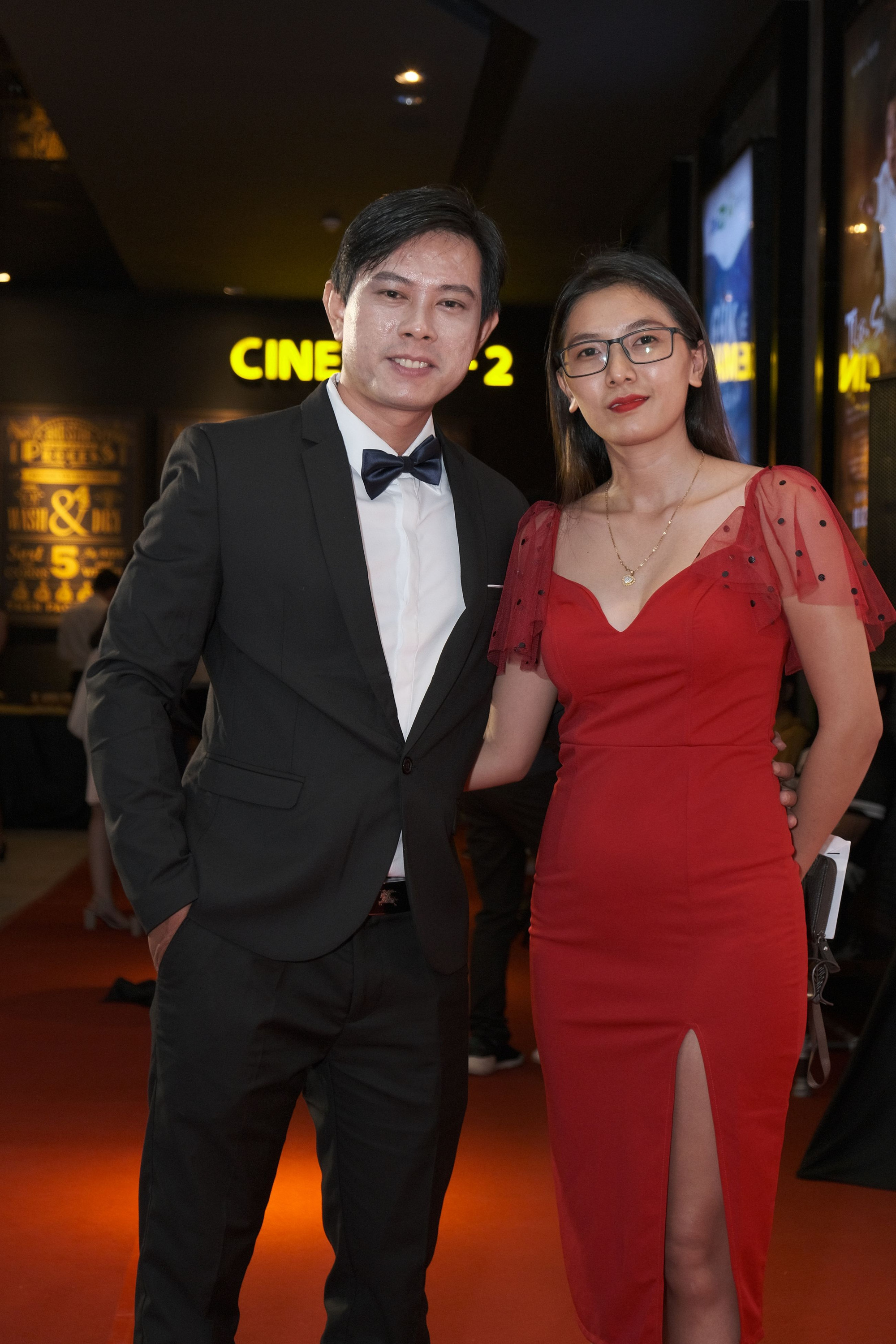 Đạo diễn cùng Nhà sản xuất.