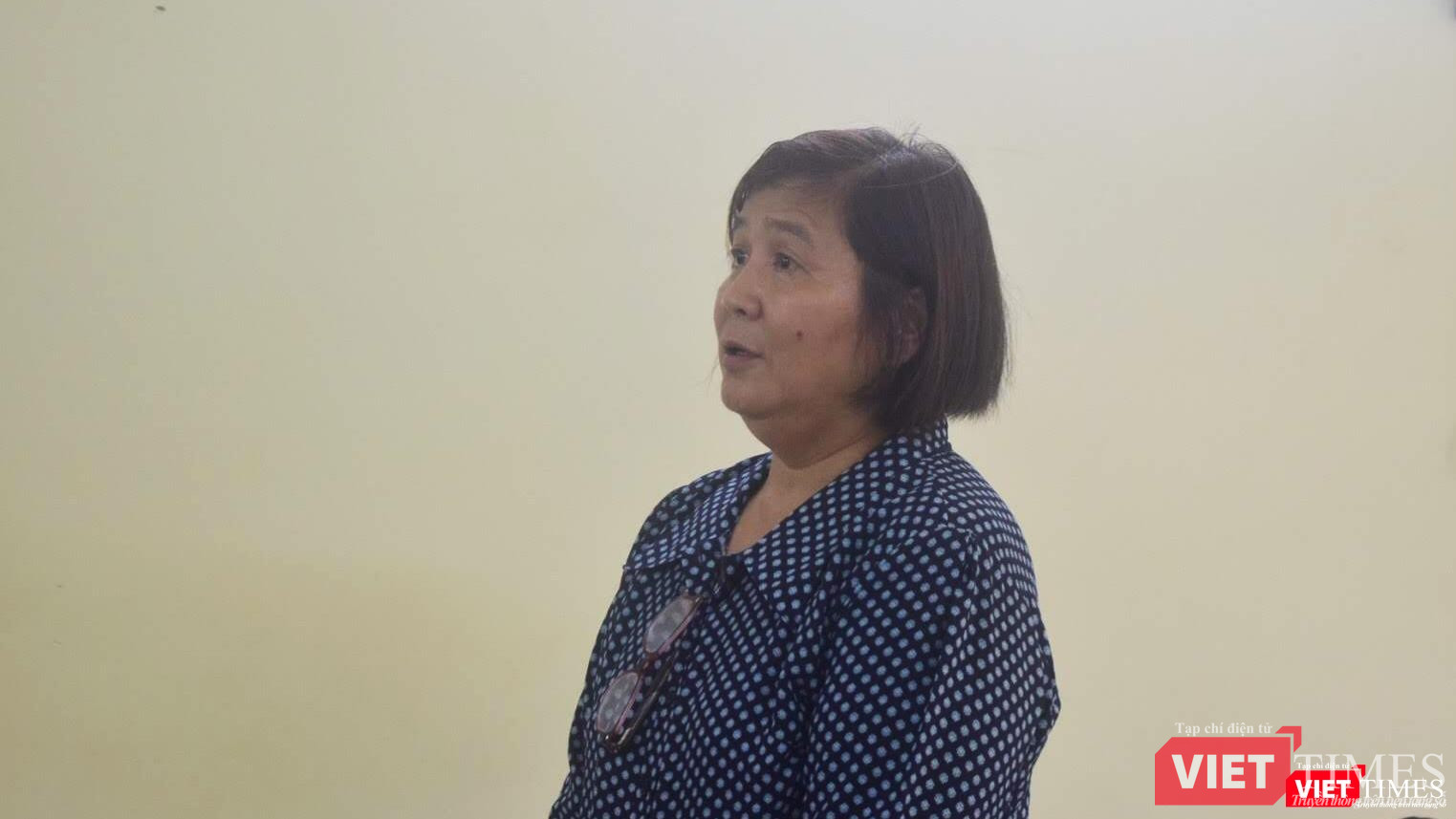 Bà Phan Thị Mỹ Hạnh trong phiên xử Bà Phan Thị Mỹ Hạnh trong phiên xử