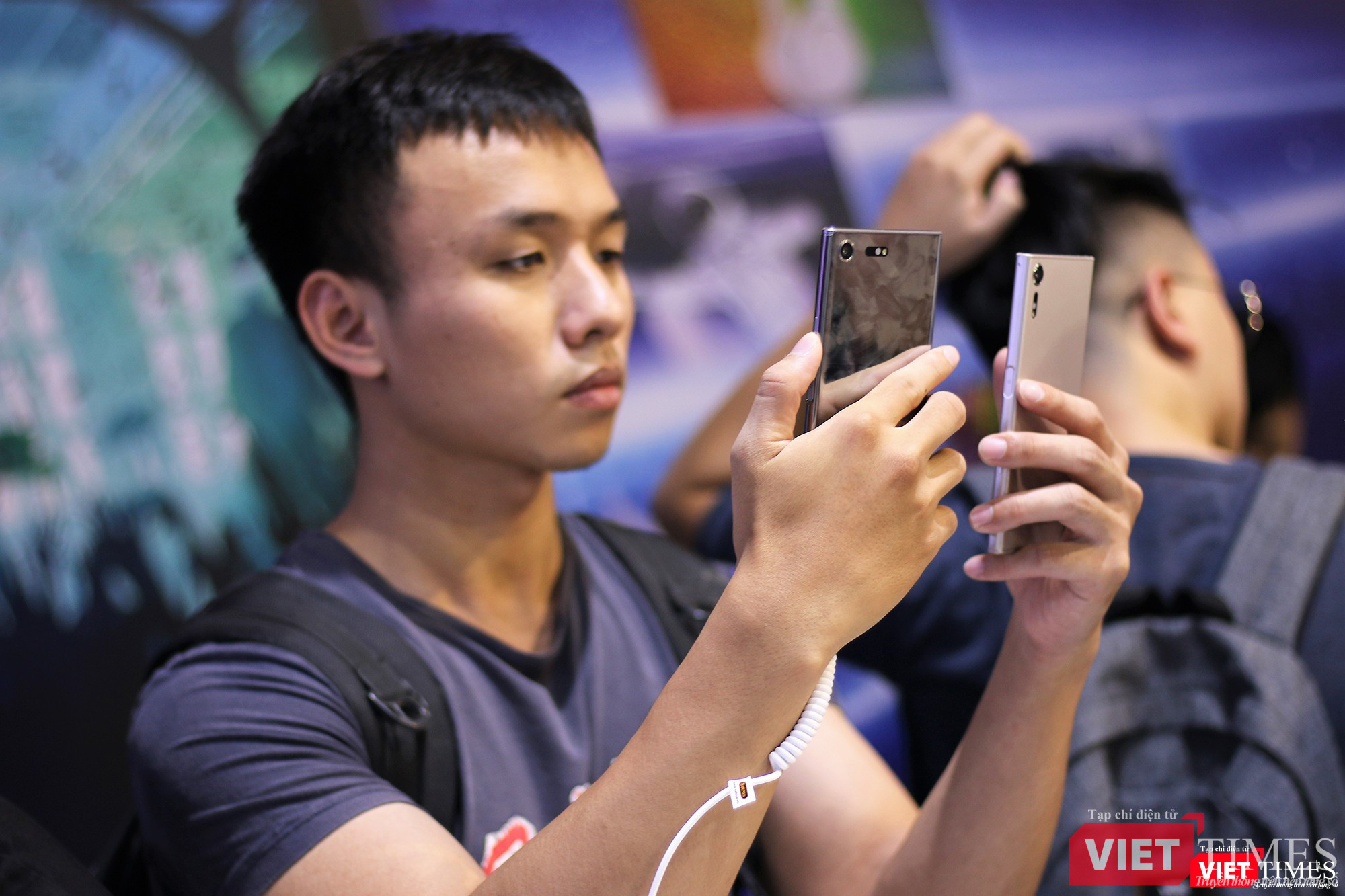 Thử khả năng chụp ảnh của hai mẫu điện thoại