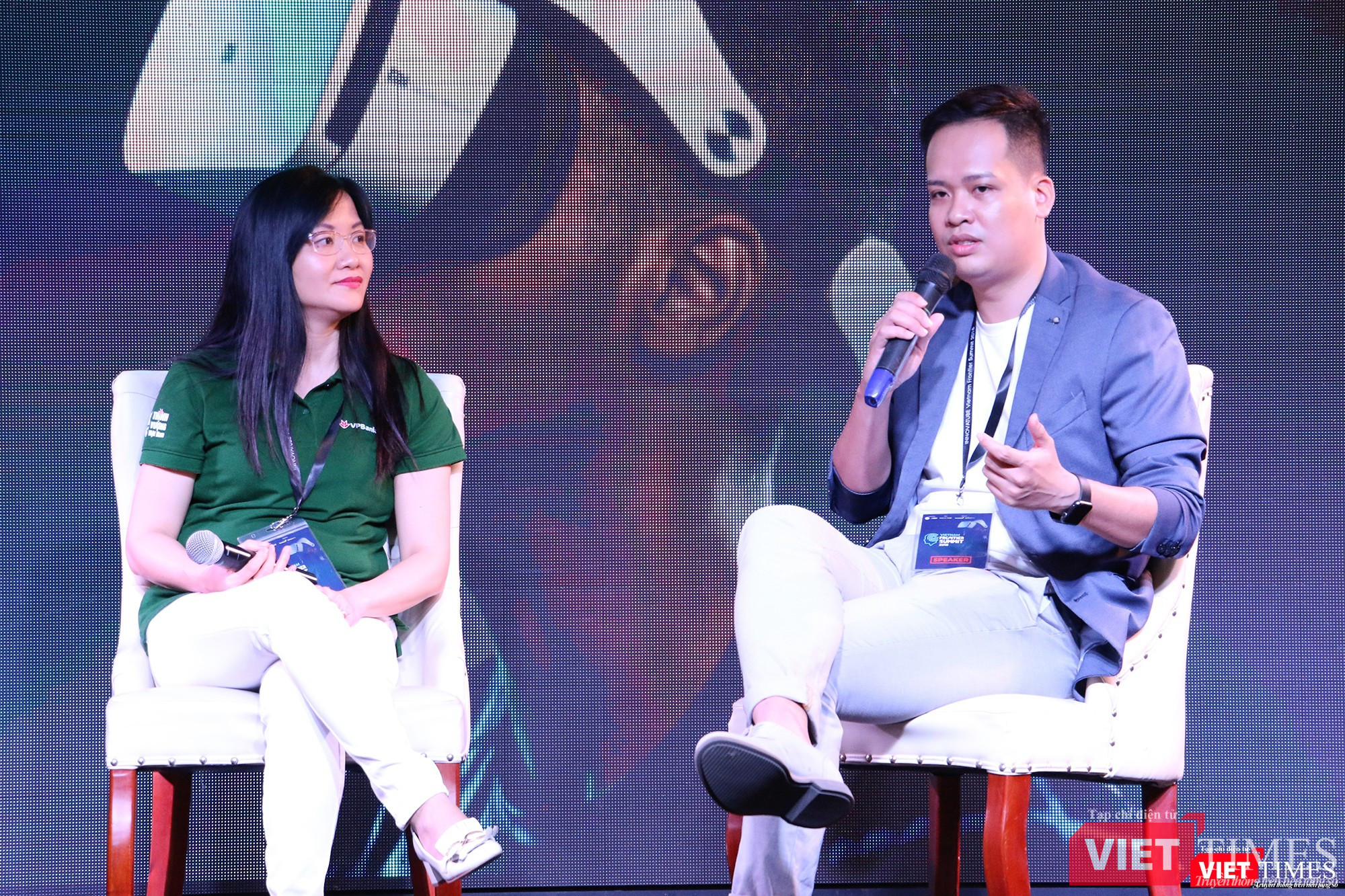 ông Trần Hoài Nam và bà Lương Thị Hồng Hạnh tại sự kiện Vietnam Frontier Summit 2018