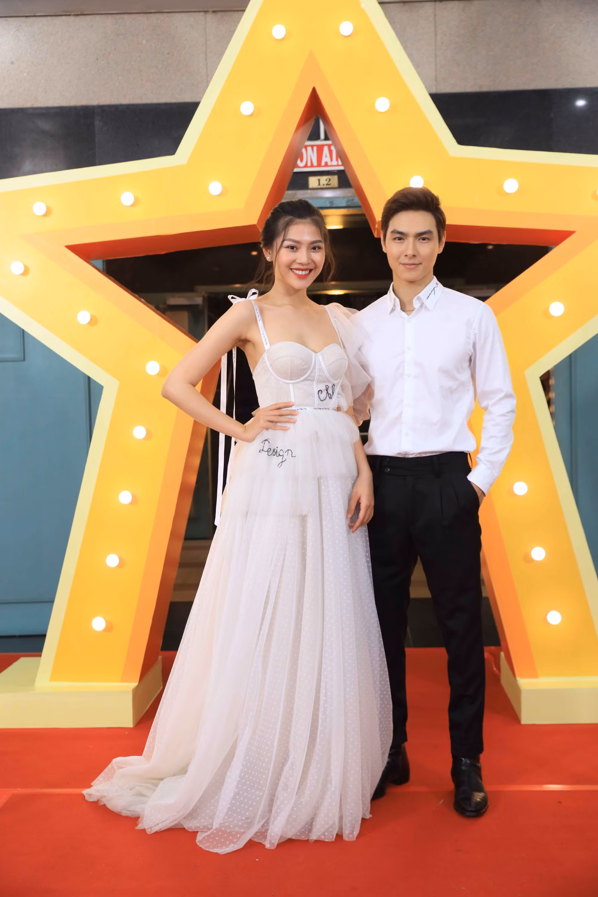 Chúng Huyền Thanh và Jay Quân Chúng Huyền Thanh và Jay Quân