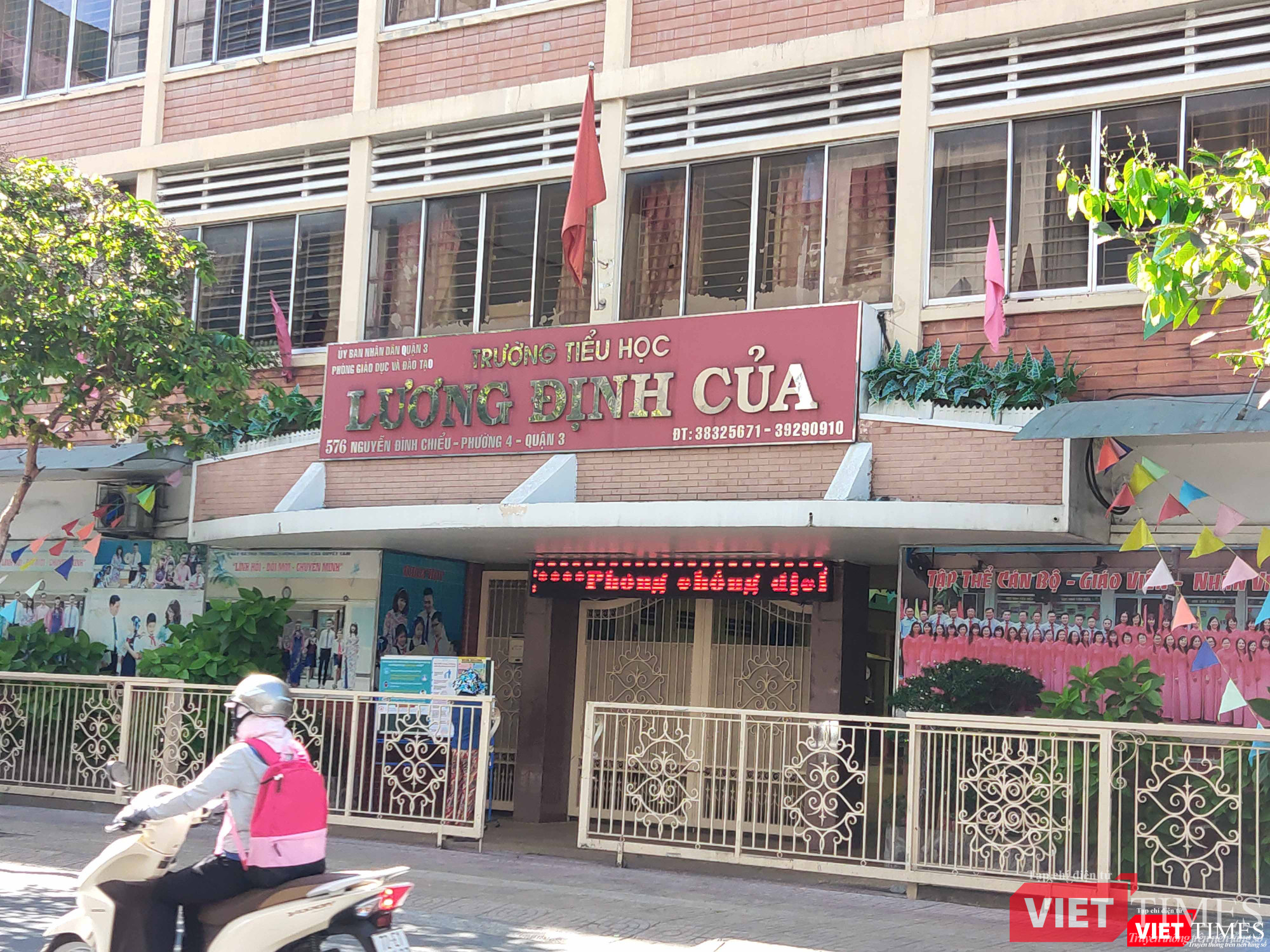 Trường tiểu học Lương Định Của (Quận 3) và tất cả các trường trên địa bàn đã cho học sinh nghỉ học theo chỉ đạo từ UBND TP.HCM Trường tiểu học Lương Định Của (Quận 3) và tất cả các trường đã cho học sinh nghỉ học theo chỉ đạo từ UBND