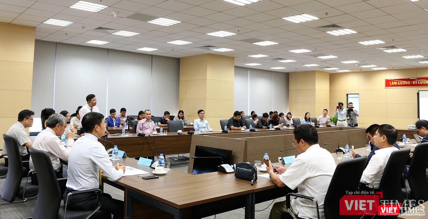 Đại diện các cơ quan báo chí tham dự buổi họp báo