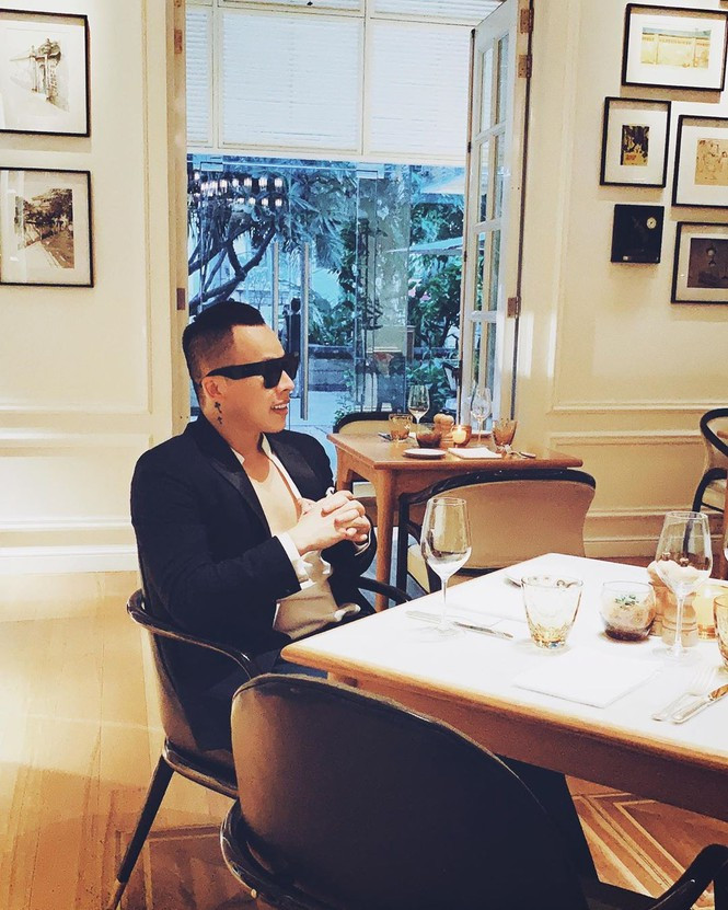 Bức ảnh mới nhất Vũ Khắc Tiệp đăng trên instagram là ảnh nội cảnh