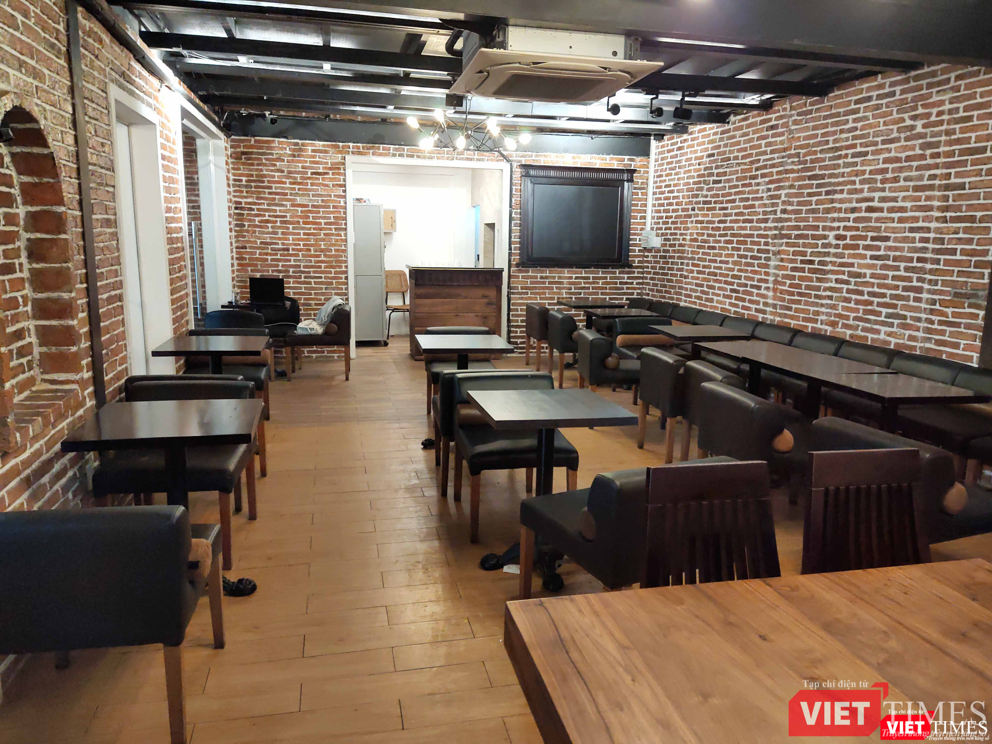 TP.HCM yêu cầu đóng cửa nhà hàng, tụ điểm vui chơi, giải trí, trung tâm thể dục để phòng dịch bệnh COVID-19 (Ảnh: Hòa Bình)