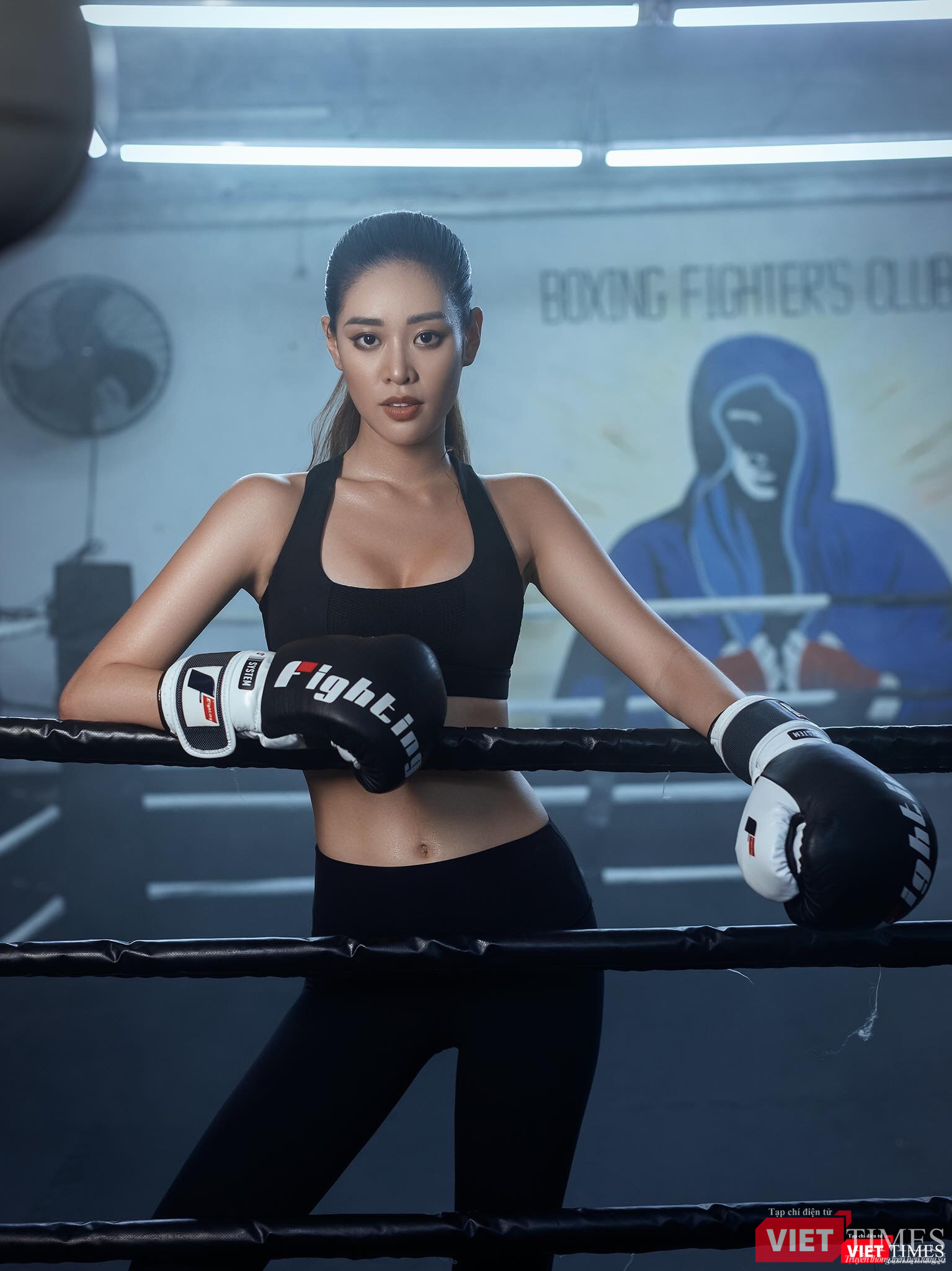 Hoa hậu Khánh Vân chia sẻ ngay cả bố mẹ cũng chưa biết câu chuyện về lần cô suýt bị xâm hại