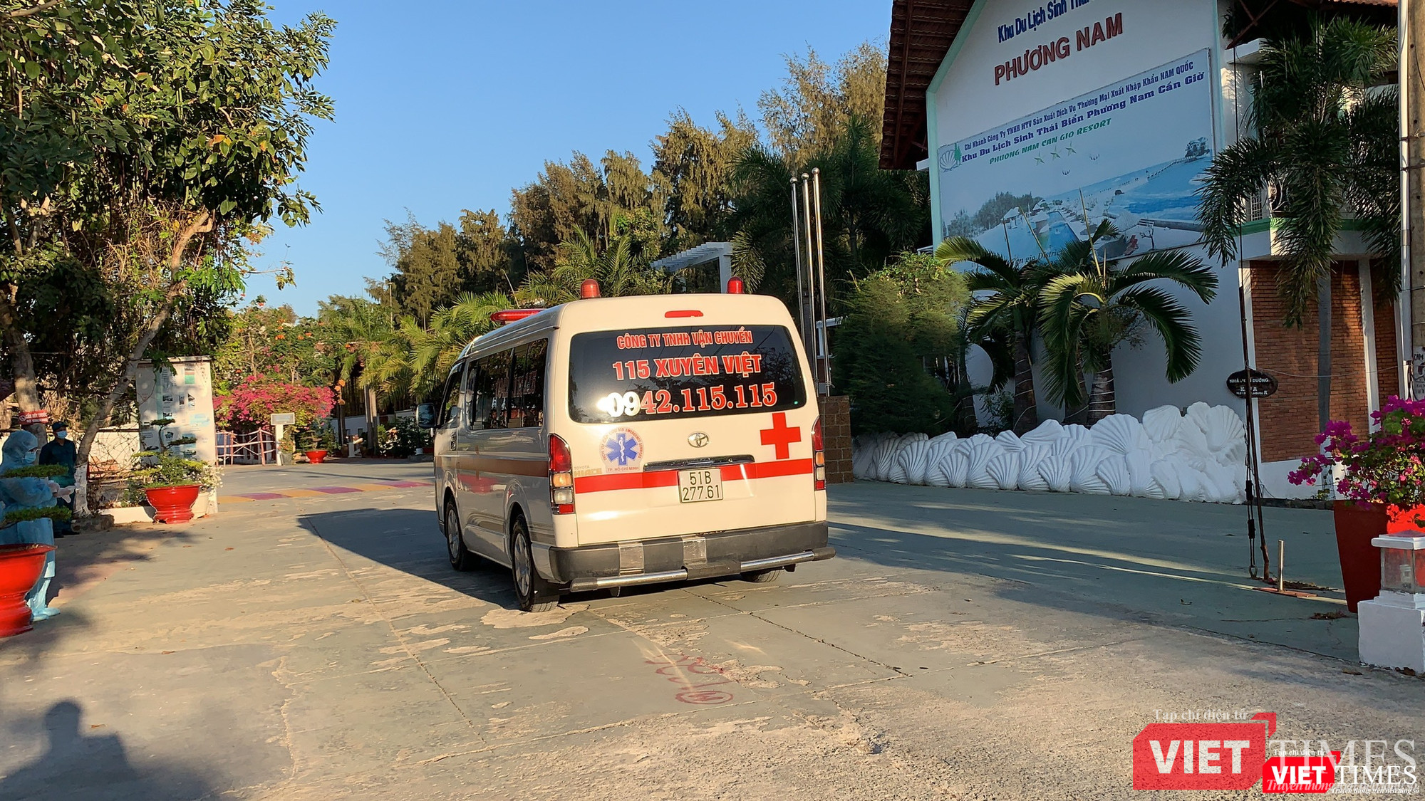 TP.HCM chuẩn bị xe cứu thương 