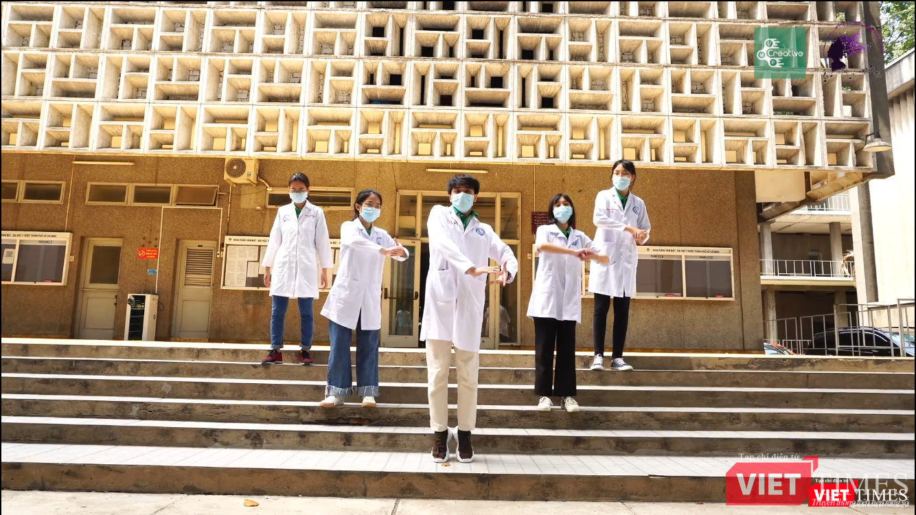 Sinh viên ĐH Y Dược TP.HCM thực hiện video cổ vũ vệ sinh phòng dịch chống COVID-19 Sinh viên ĐH Y Dược TP.HCM thực hiện video cổ vũ phòng chống COVID-19