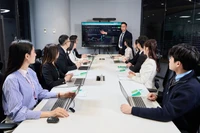 Cổ phiếu chứng khoán 2026: Đón chu kỳ tăng trưởng mới?