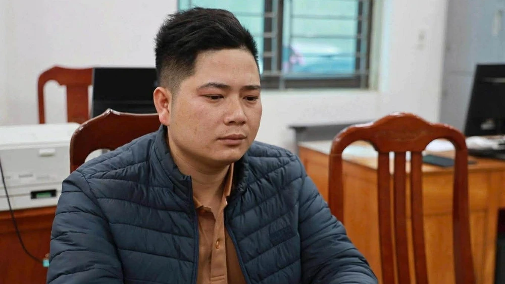 Bắt lái thuyền vụ chìm tàu 6 người tử vong ở hồ Thác Bà