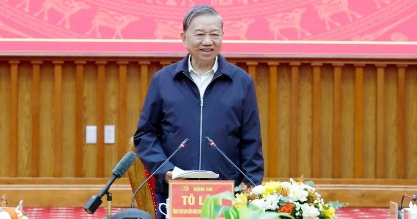 Theo Tổng bí thư, Cao Bằng phải biến vị trí biên giới thành lợi thế chiến lược của tỉnh. Ảnh: TTXVN.