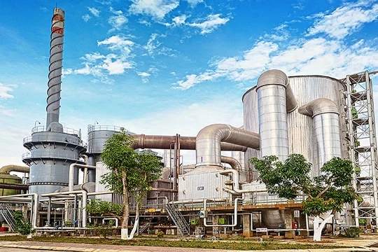 Hé lộ những nhà máy nghìn tỷ thuộc sở hữu của Hóa chất Đức Giang, đâu là "át chủ bài"?