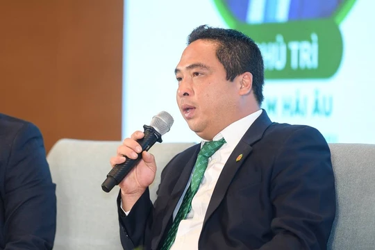 Gánh nặng tại Hóa chất Đức Giang dồn lên vai ai?