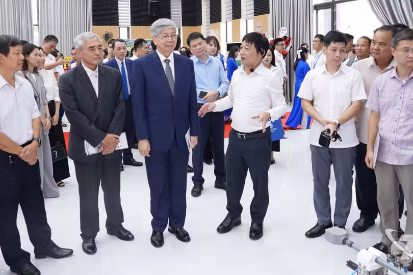 Samsung, VinFast, Viettel, Foxconn chọn trường đại học làm "cứ điểm" đào tạo nhân lực